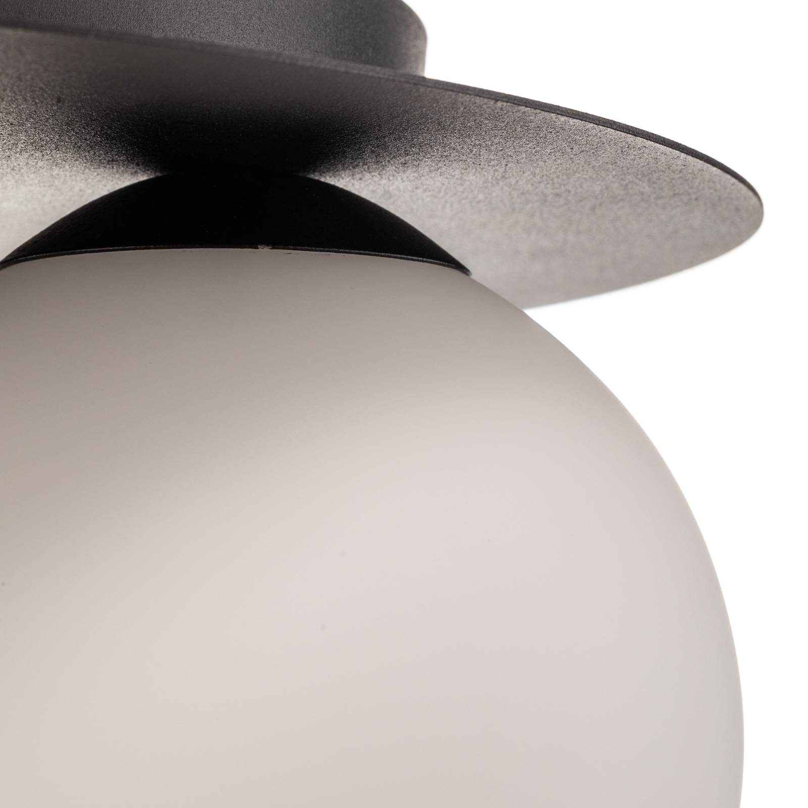 Lampa sufitowa Solar, czarna/opalowa, 3-punktowa