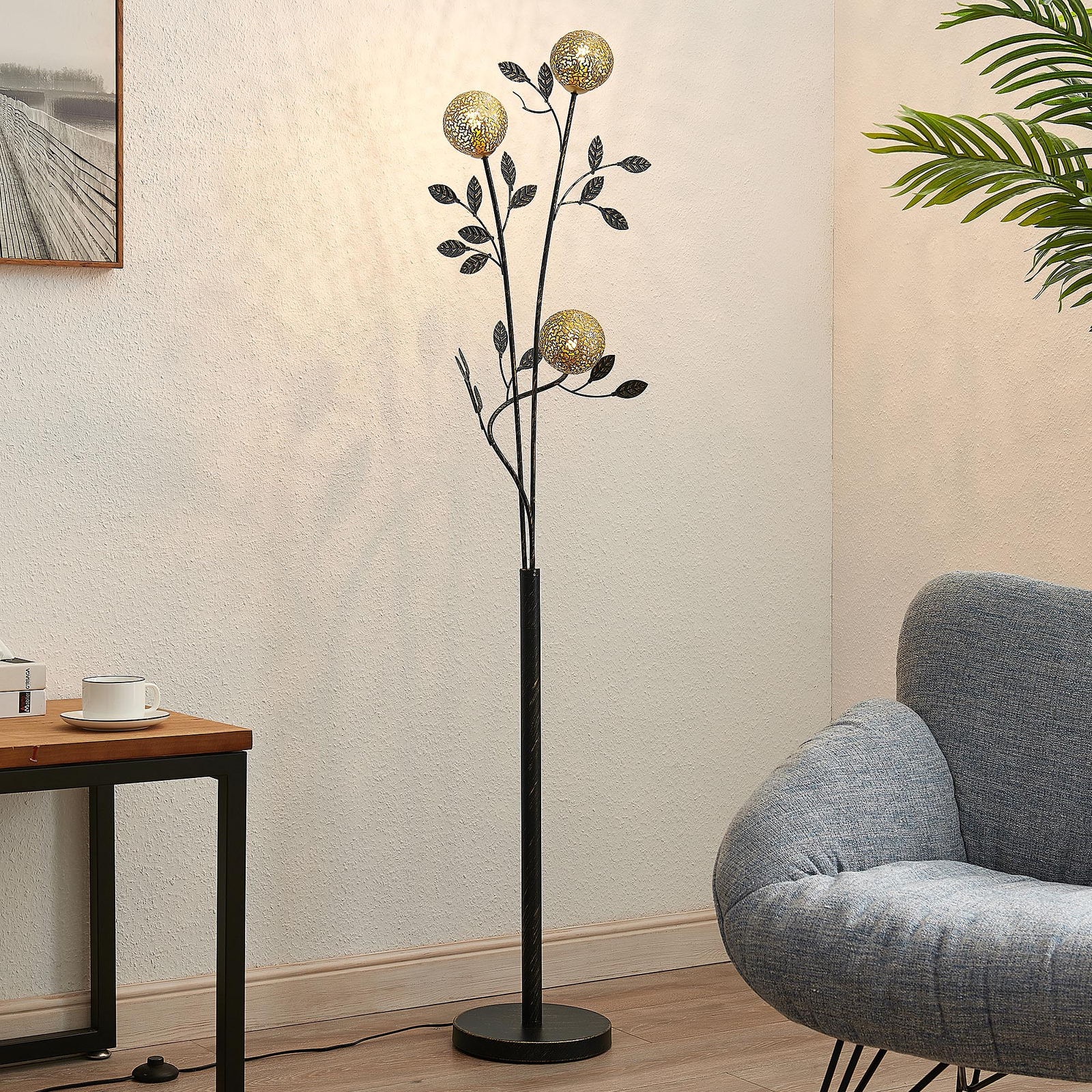 Lucande Evory vloerlamp, oosters