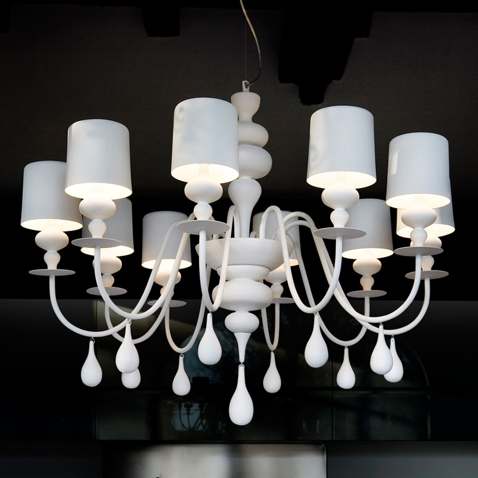 Prestigious chandelier Eva S10, white