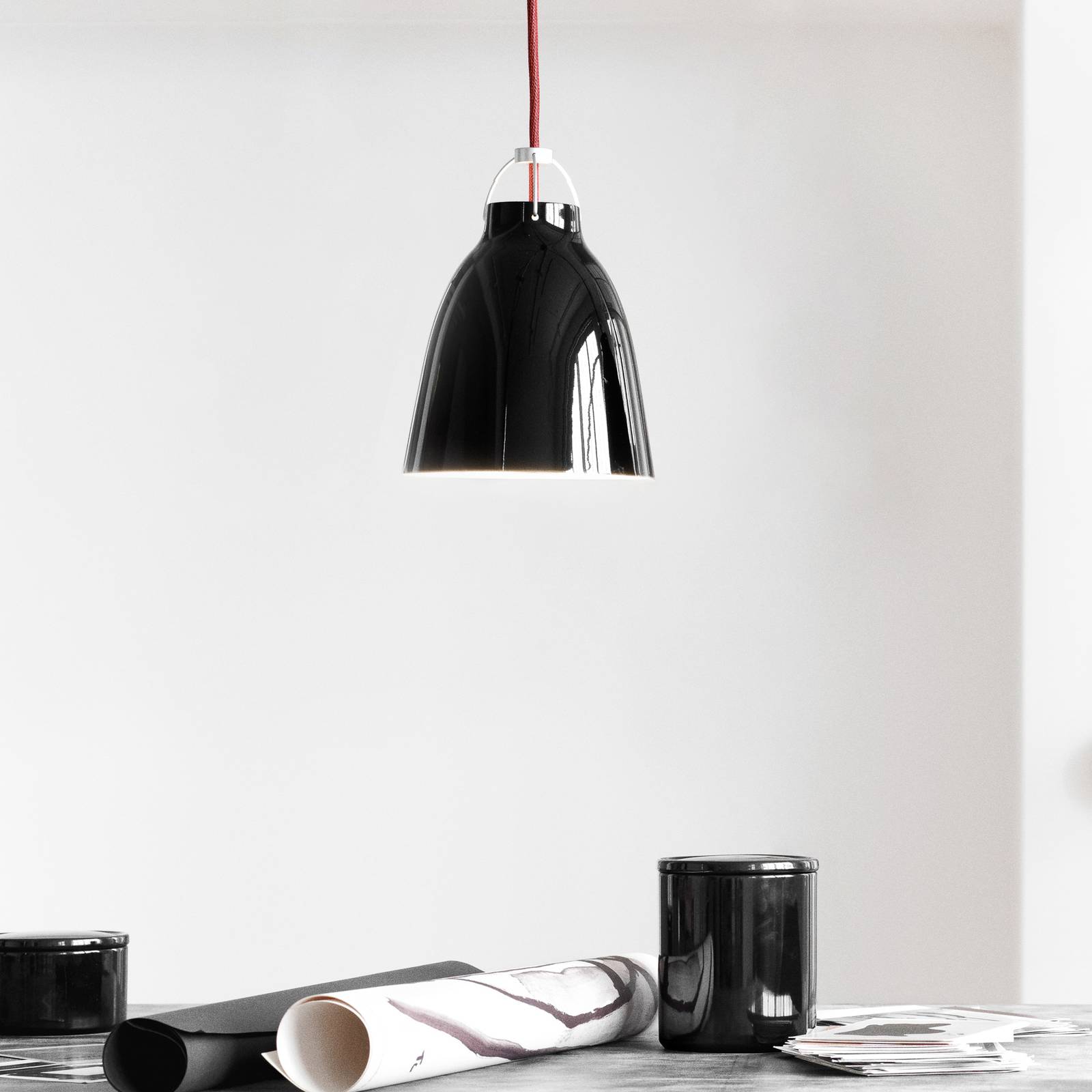 FRITZ HANSEN Caravaggio P1 brillant noir