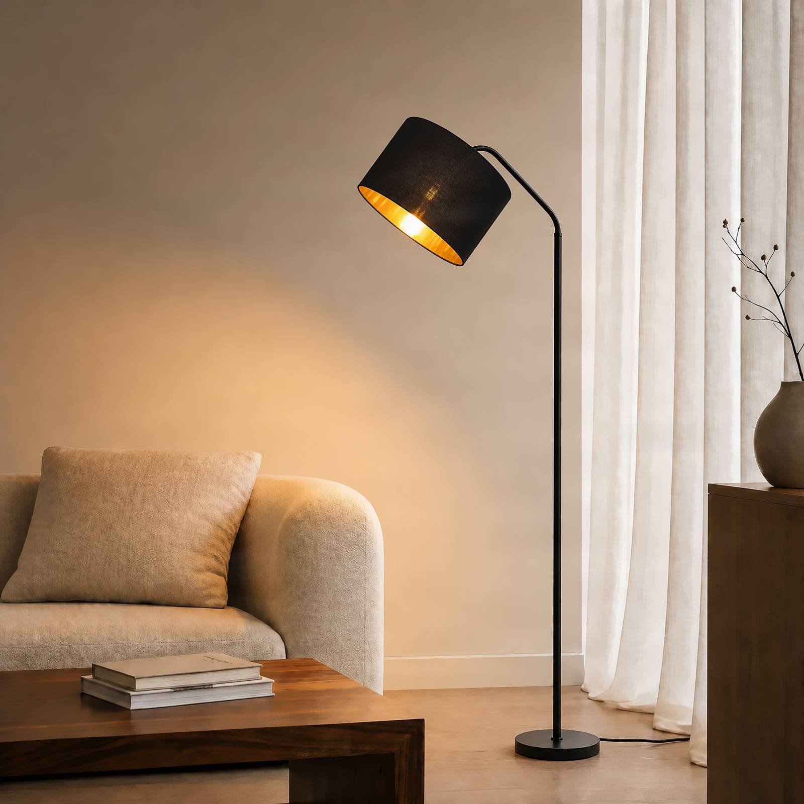 Lindby vloerlamp Siovan, zwart, hoogte 172 cm, zwanenhals