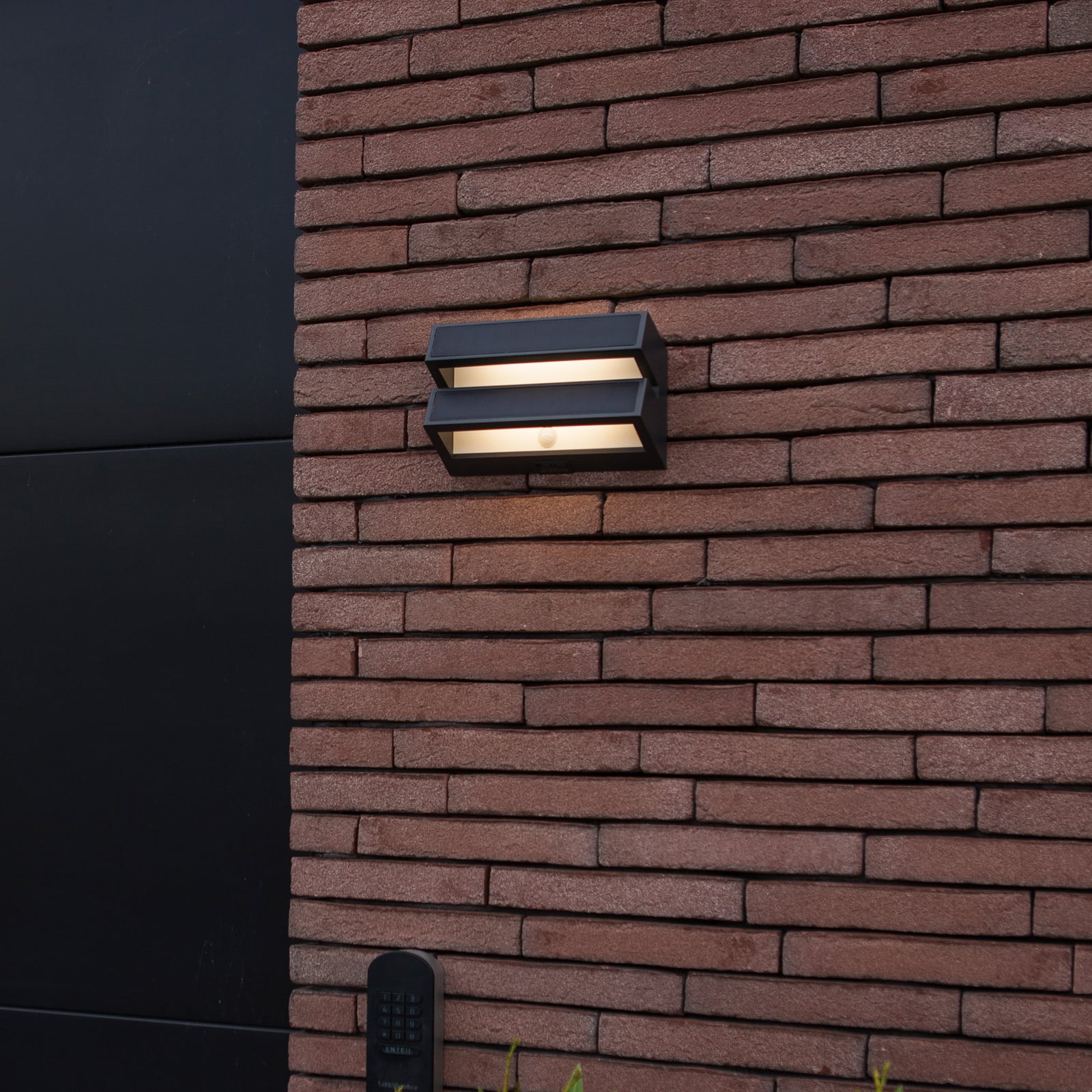 Applique d'extérieur LED BARLO, gris foncé, 21 cm, détecteur de mouvement, IP54