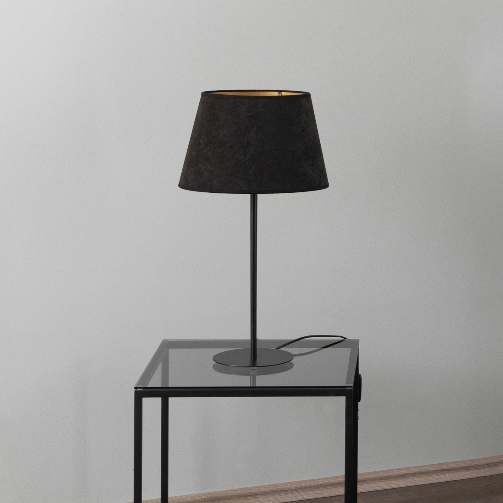 Lampenschirm Cone Höhe 18 cm, schwarz/gold
