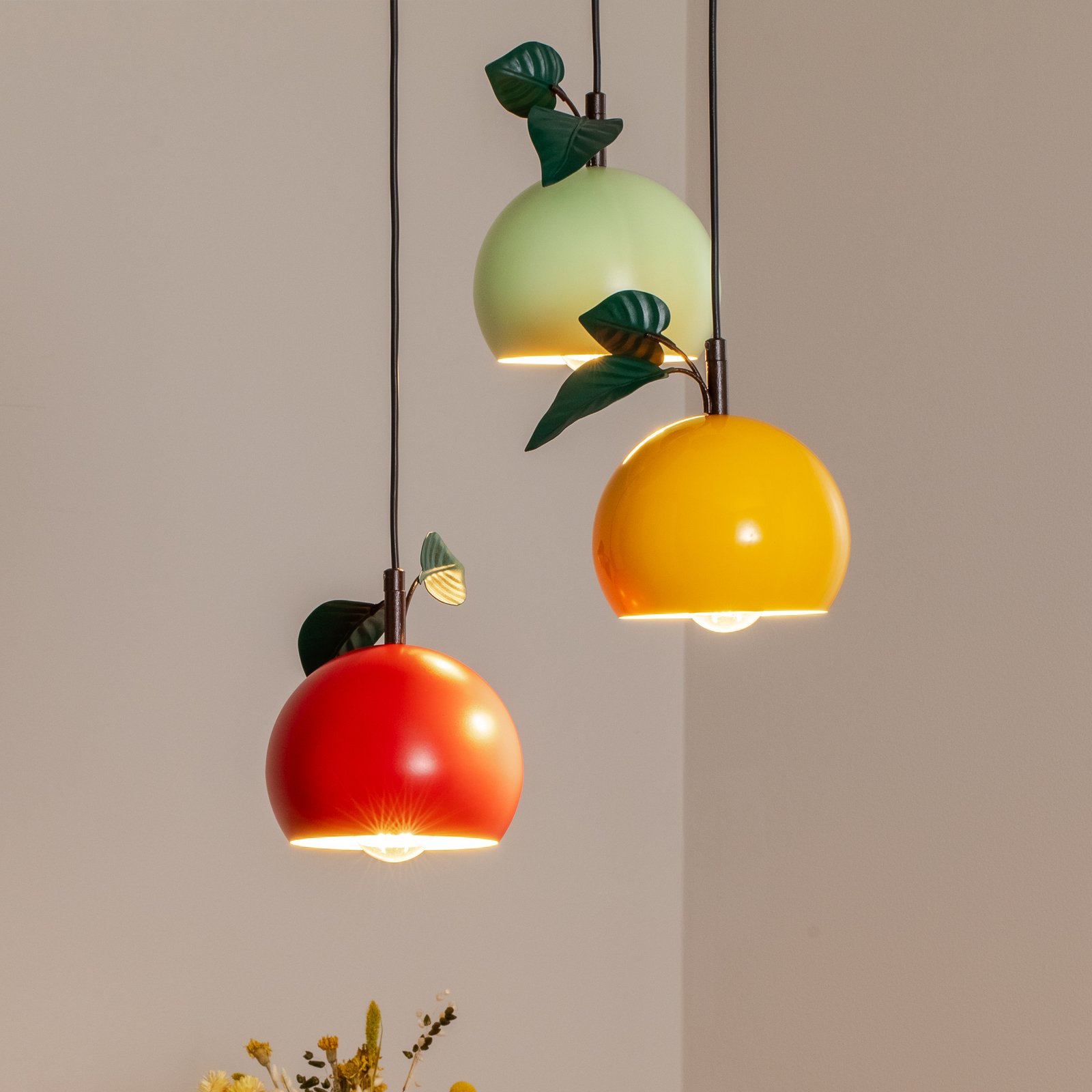 Piekaramā lampa Apple mix, krāsaina, metāla, Ø 42 cm, 3 gaismas, E27