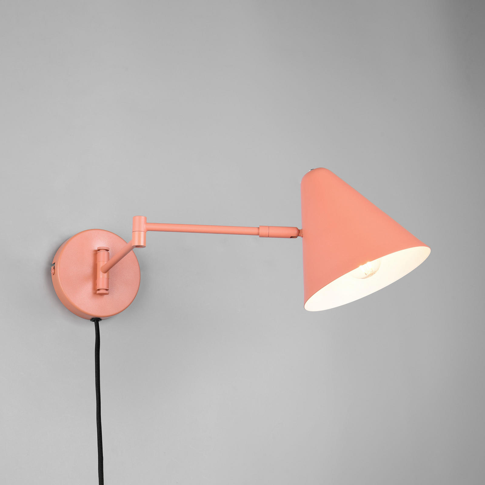 Seinavalgusti Cosima, aprikoos, ulatus 54 cm, metall Seinavalgusti Cosima, aprikoos, ulatus 54 cm, metall