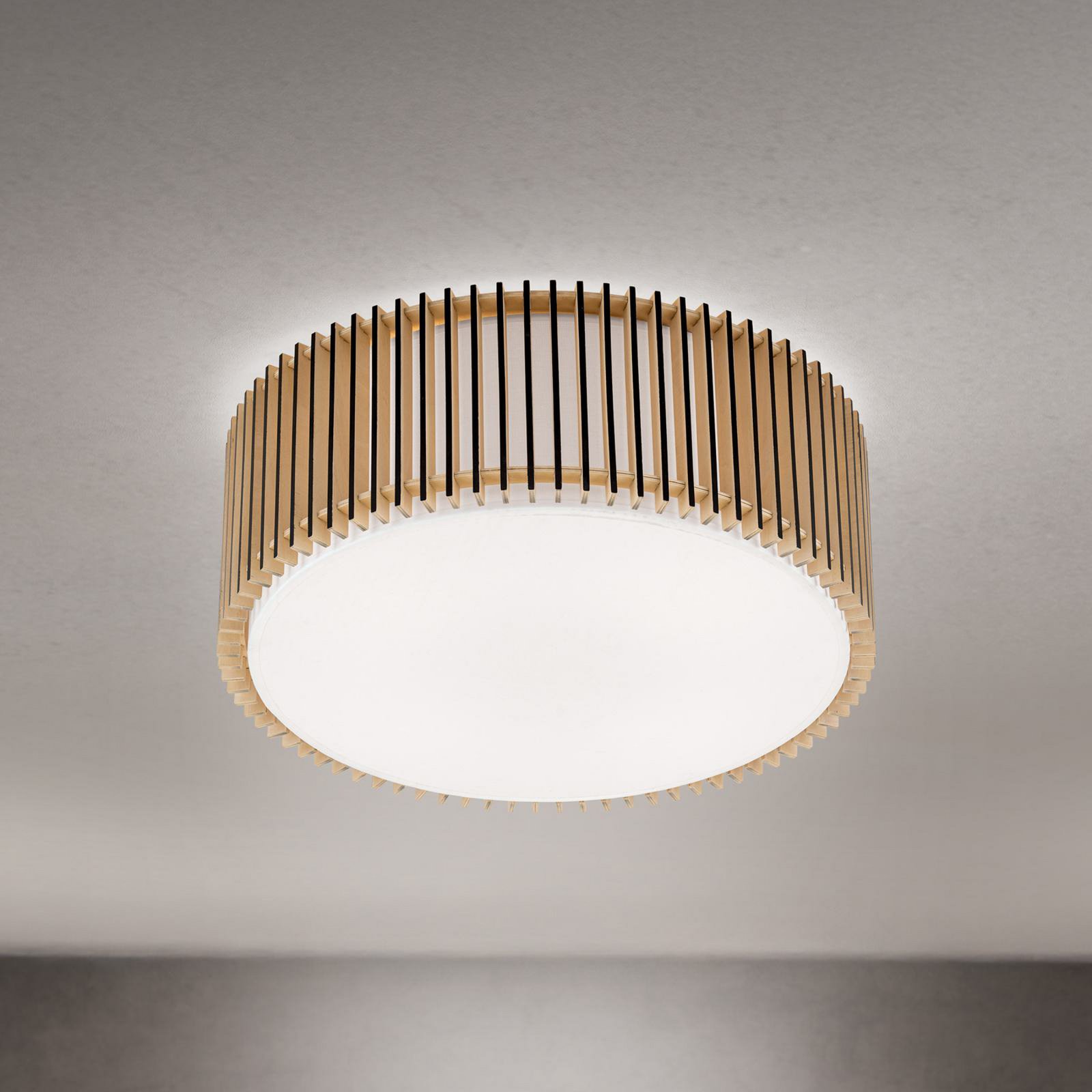 Loftlampe Tarta, Ø 50 cm, træ, tekstildiffusor, 4 x E27