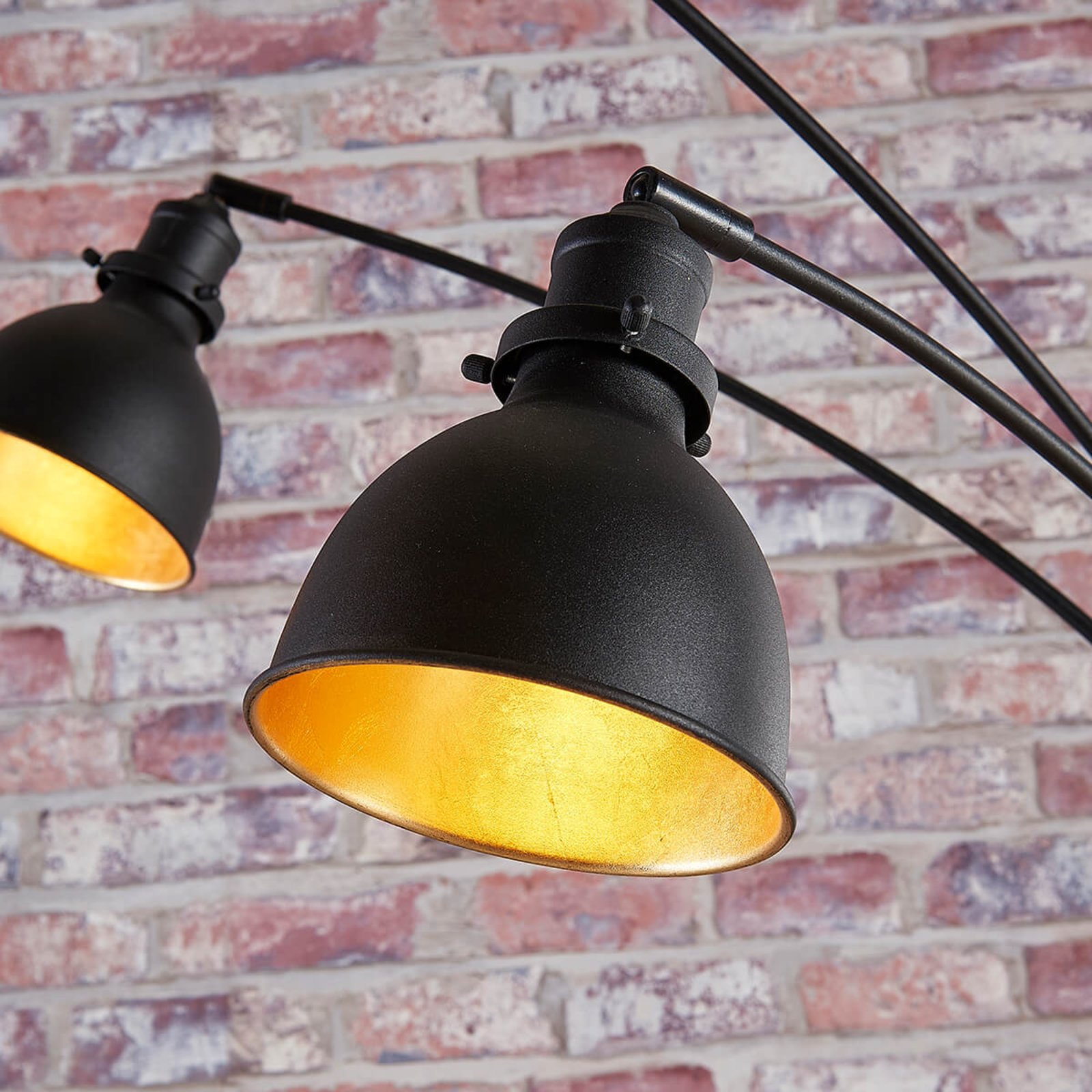 Lira 5 Stehleuchte Black/Gold - Lindby