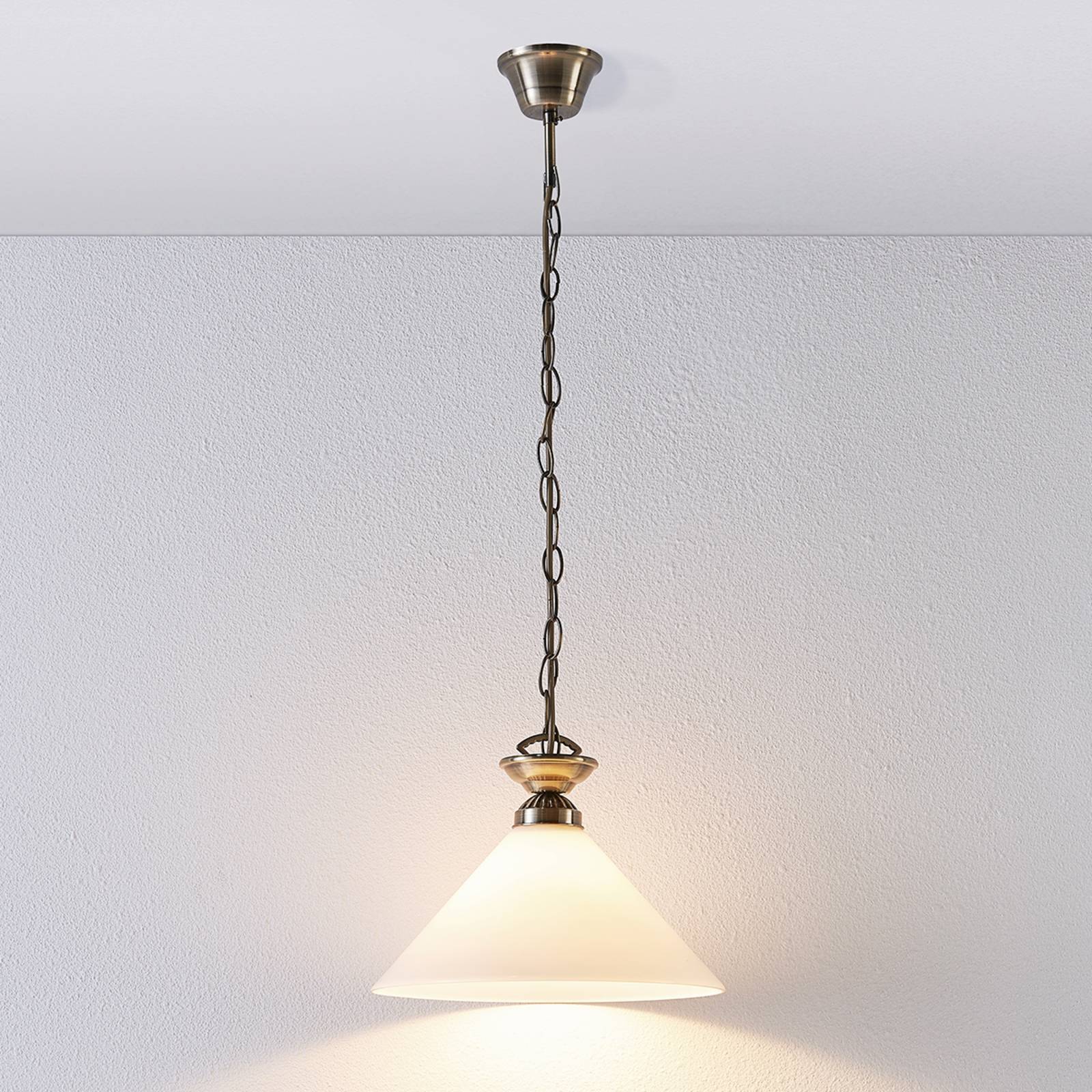 Lampa wisząca Lindby Otis, Ø 30 cm, biały, szkło, stożek, E27
