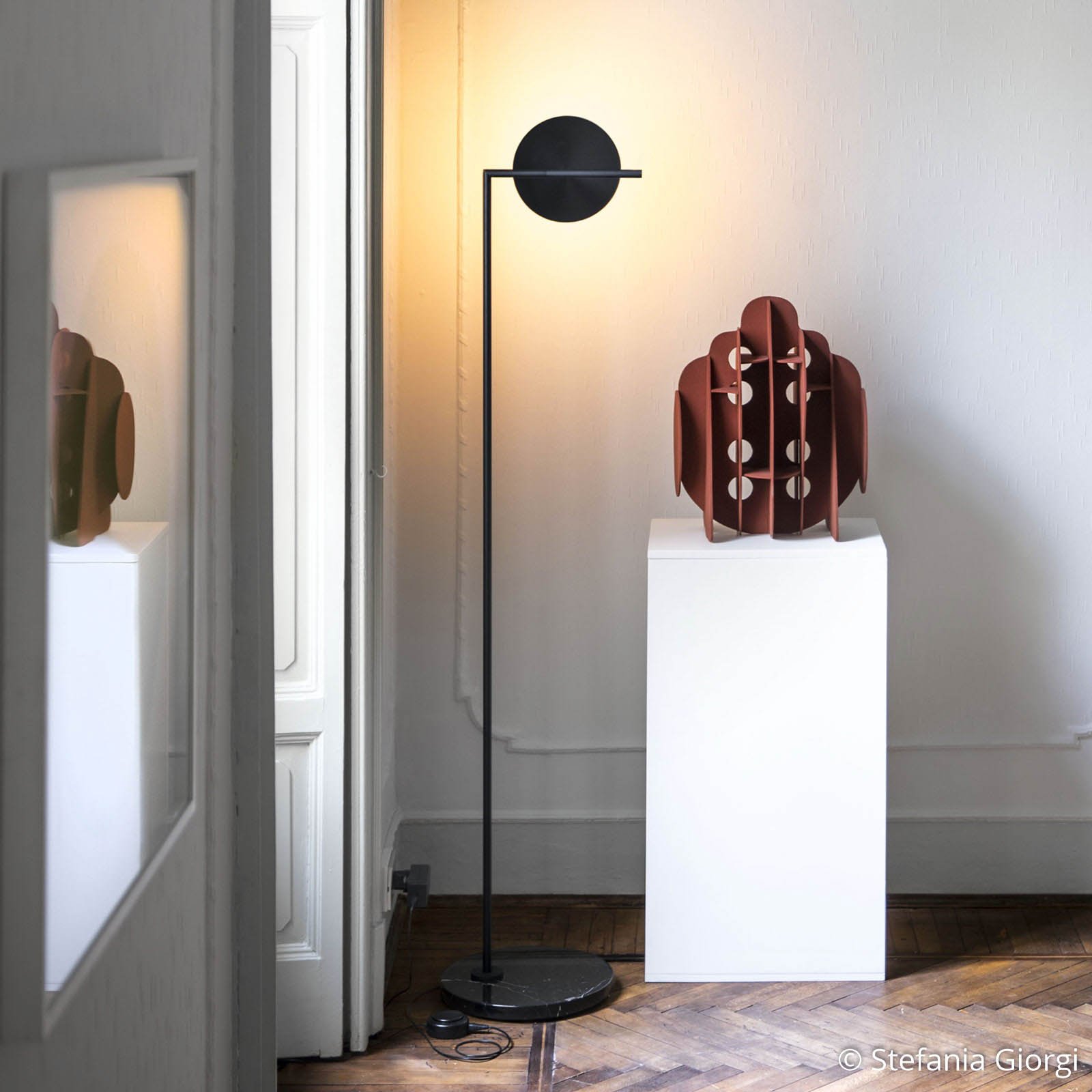 Captain Flint Floor Lamp Black - Flos