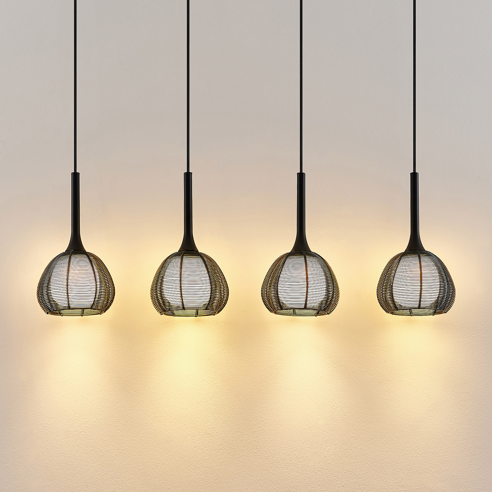 Lucande Tetira hængelampe, 4 lyskilder, lang, sort