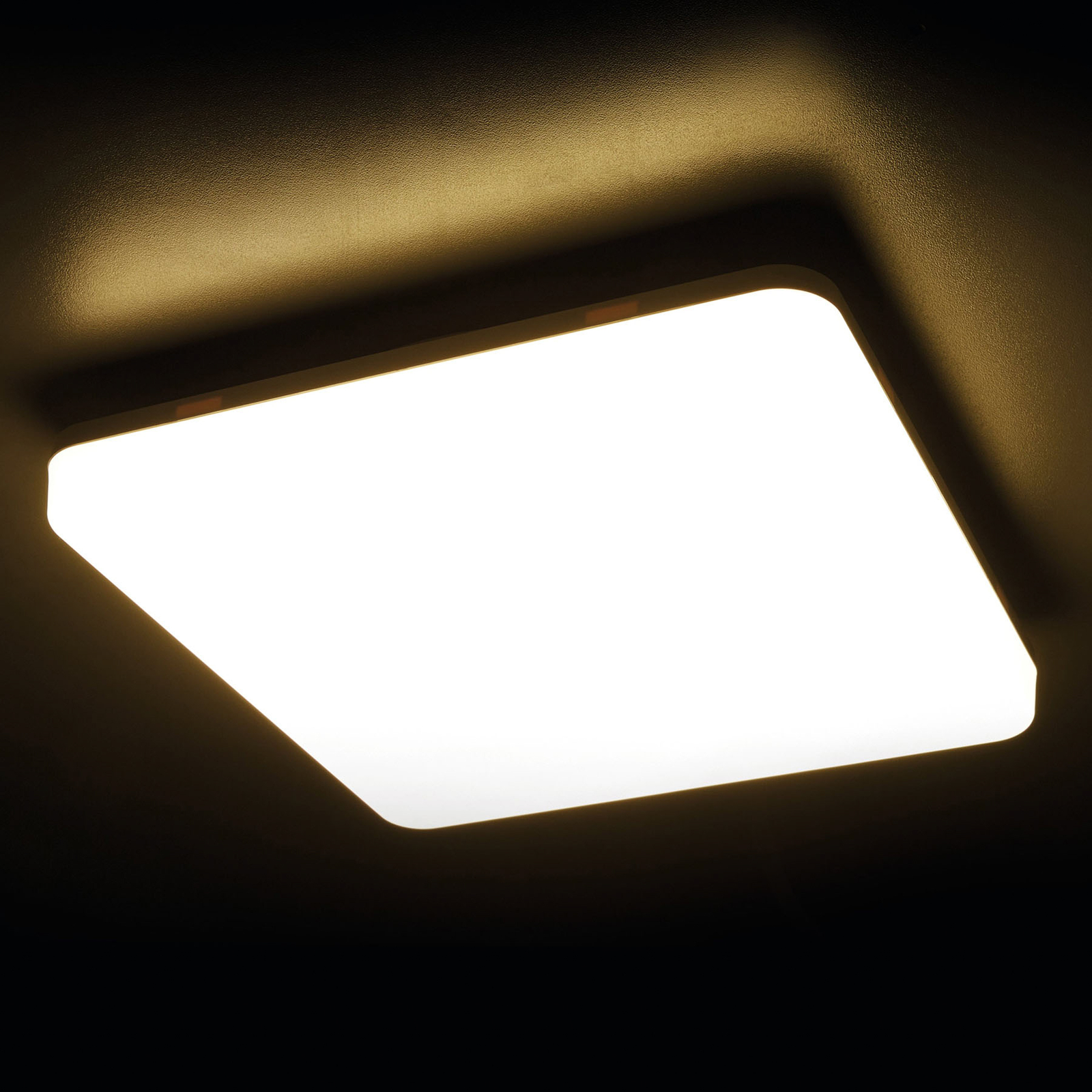 Plafoniera LED Pronto, angolare, 28 x 28 cm