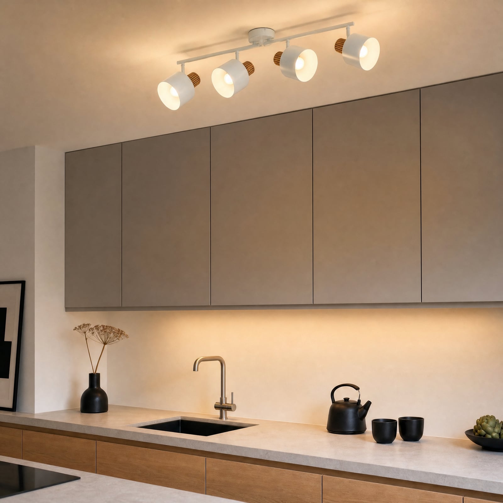 Faretto da soffitto Lindby Lenja, a 4 luci, beige, E14, metallo Faretto da soffitto Lindby Lenja, a 4 luci, beige, E14, metallo