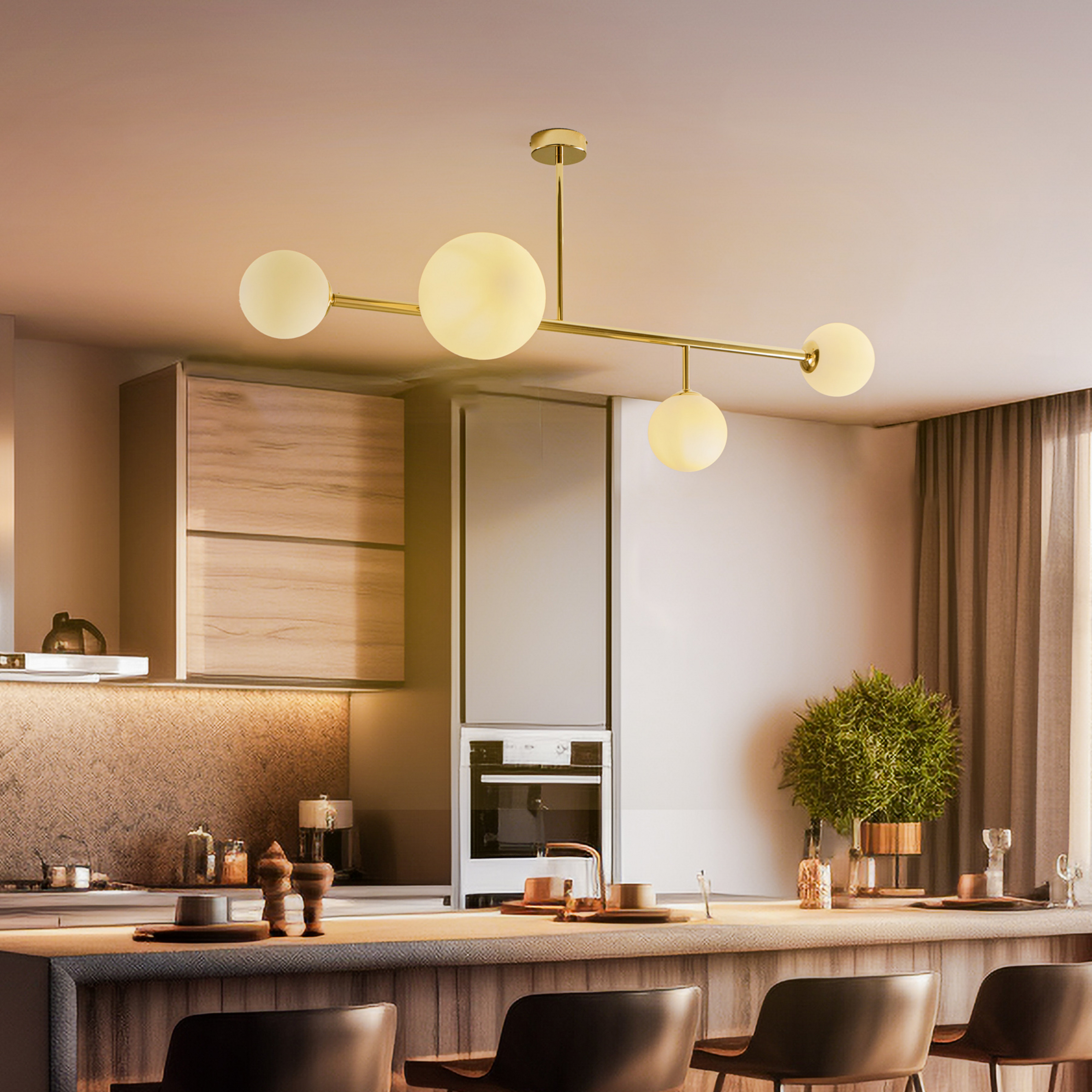 Plafonnier Dione, à 4 lampes, doré
