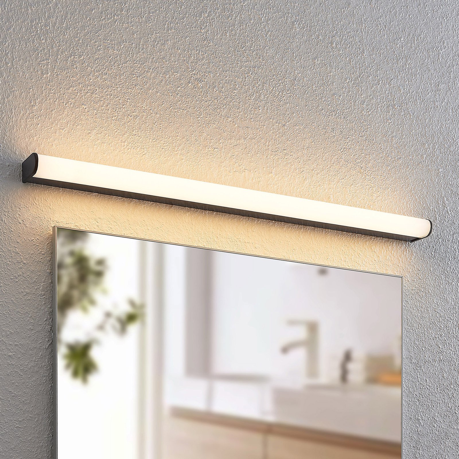 Lindby Ulisan LED bathroom wall light round 88.8cm