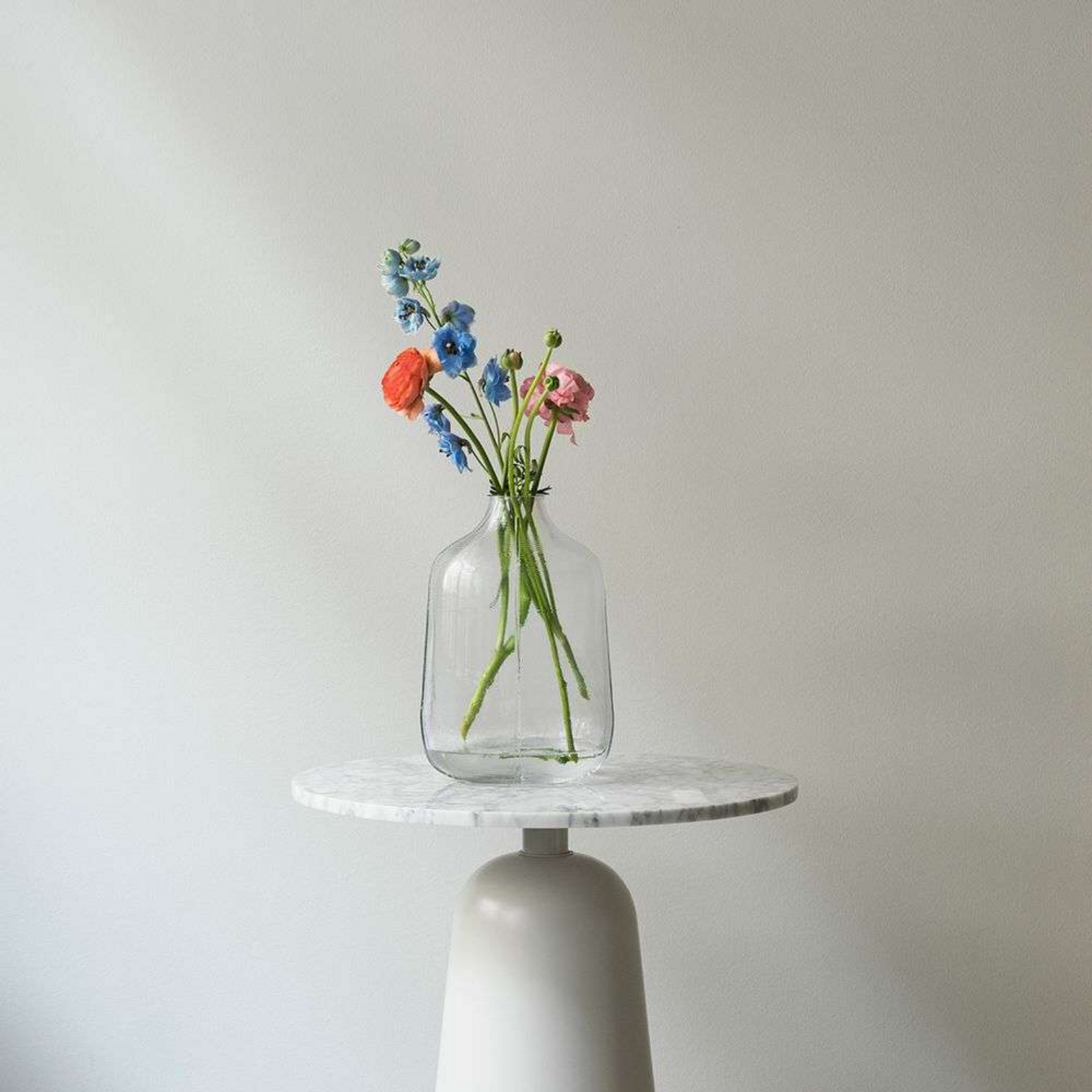 Step Vase H31 Clear - Normann Copenhagen