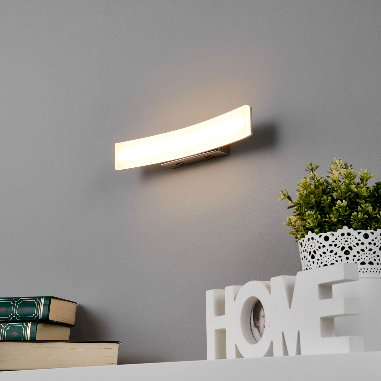 Lucande Jonny LED Wall Light Attractive, for Living / Dining Room, Acrylic, metal, aluminium, 5.2 W, energy efficiency: A+, W: 27.9 cm, H: 5 cm