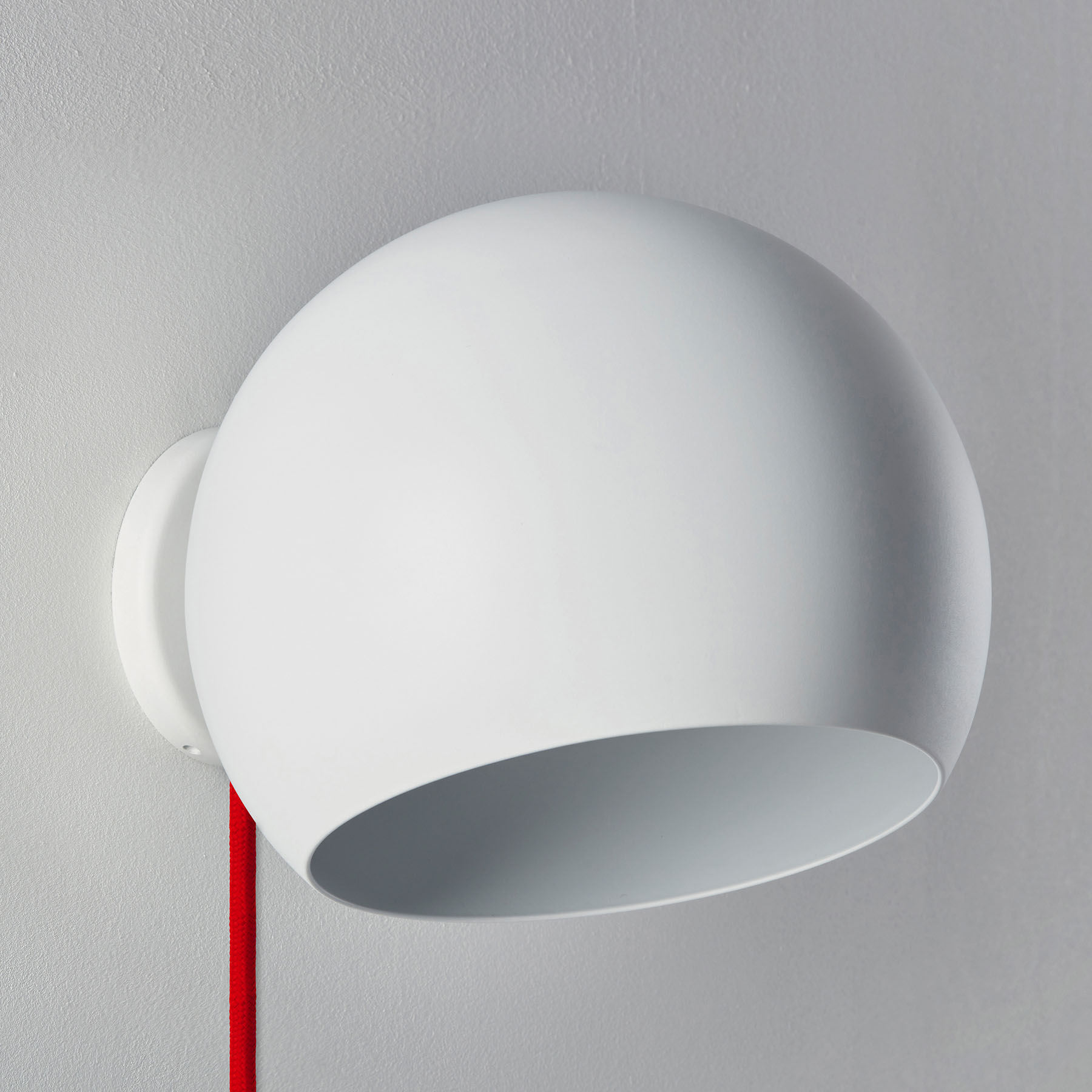 NYTA Nyta Tilt Globe Wall Short, red cable, white, for Living / Dining Room, aluminium, E14, 46 W, energy efficiency: A++, W: 20 cm, H: 18.6 cm