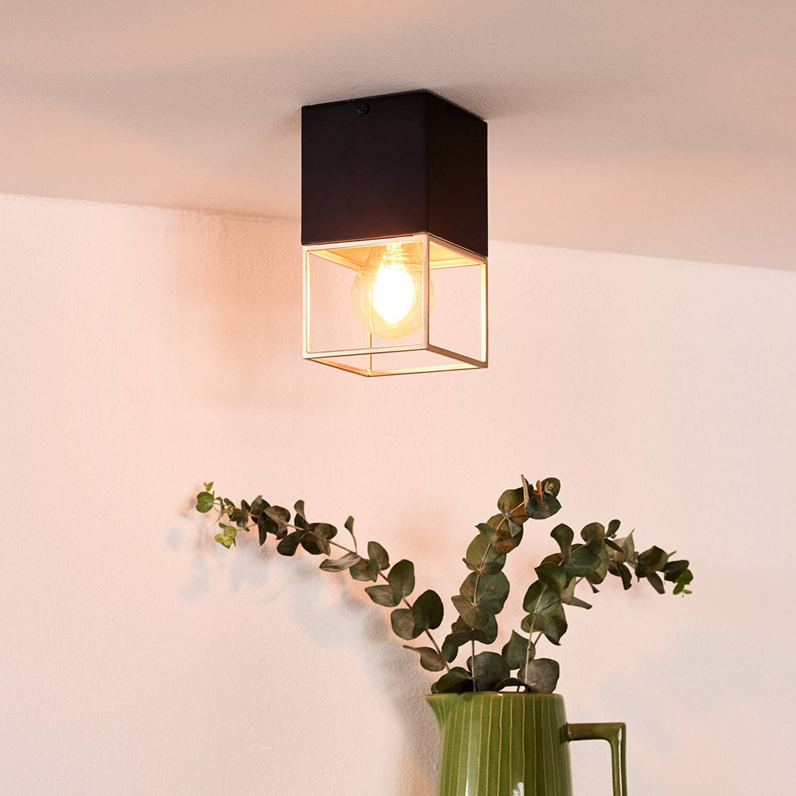 Lampa sufitowa Rixt czarna, kątowa, 1-punktowa