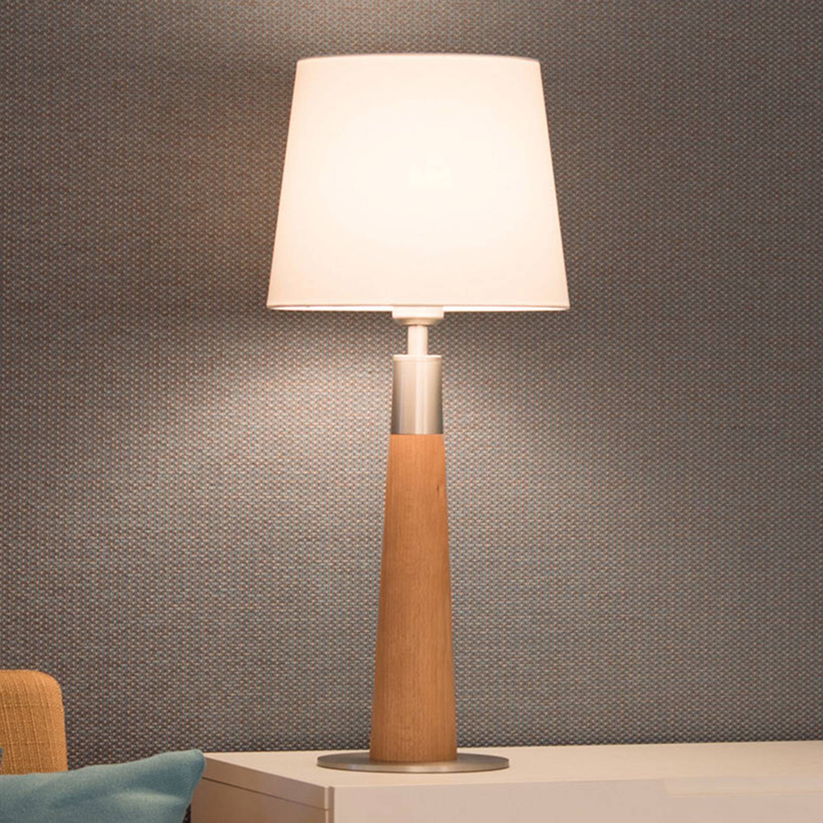 Levně HerzBlut Conico stolní lampa bílá, dub olej, 58cm
