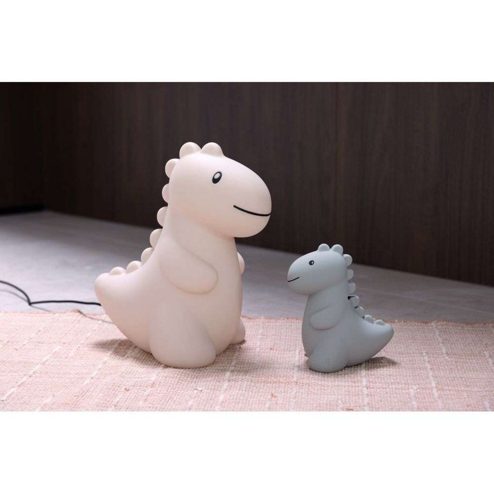 Jéroom Dino LED Portable Veioză 3-step Dim. Sage Green - Atelier Pierre