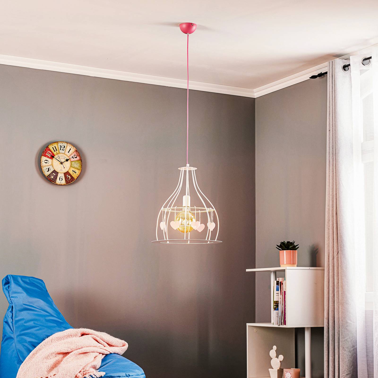 Euluna Suspension Titta en blanc avec cœurs roses