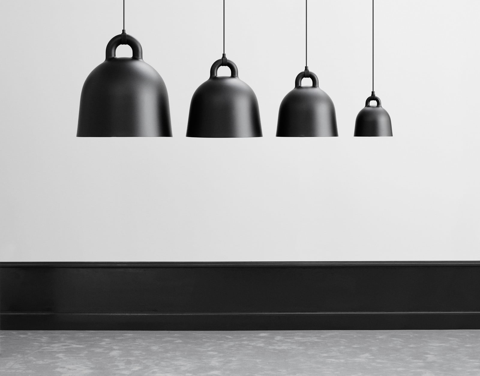 Bell Pendel Medium Sort Normann Copenhagen - Stue - Aluminium
