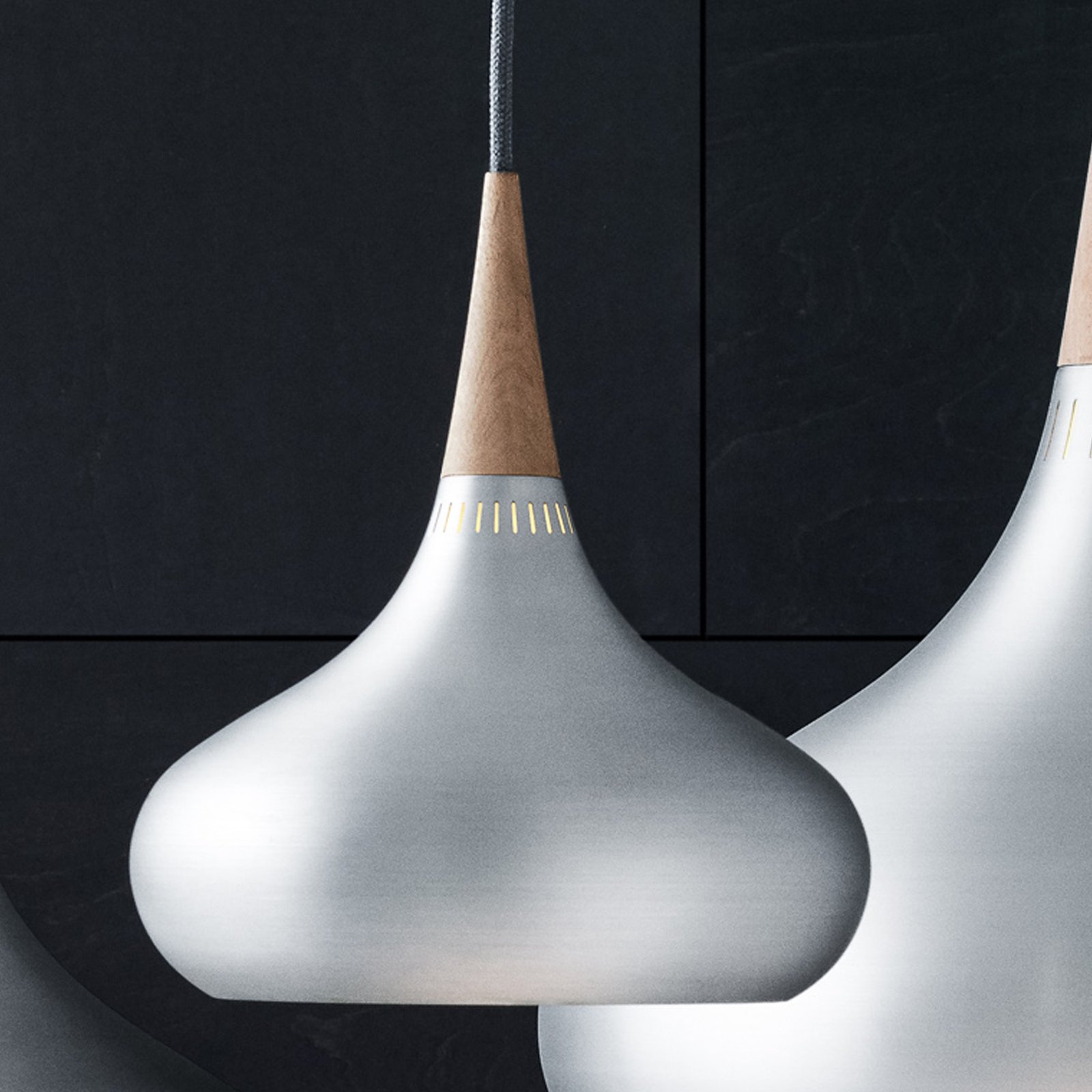 Orient P1 Závěsné Světlo Matte Alu/Oak - Fritz Hansen