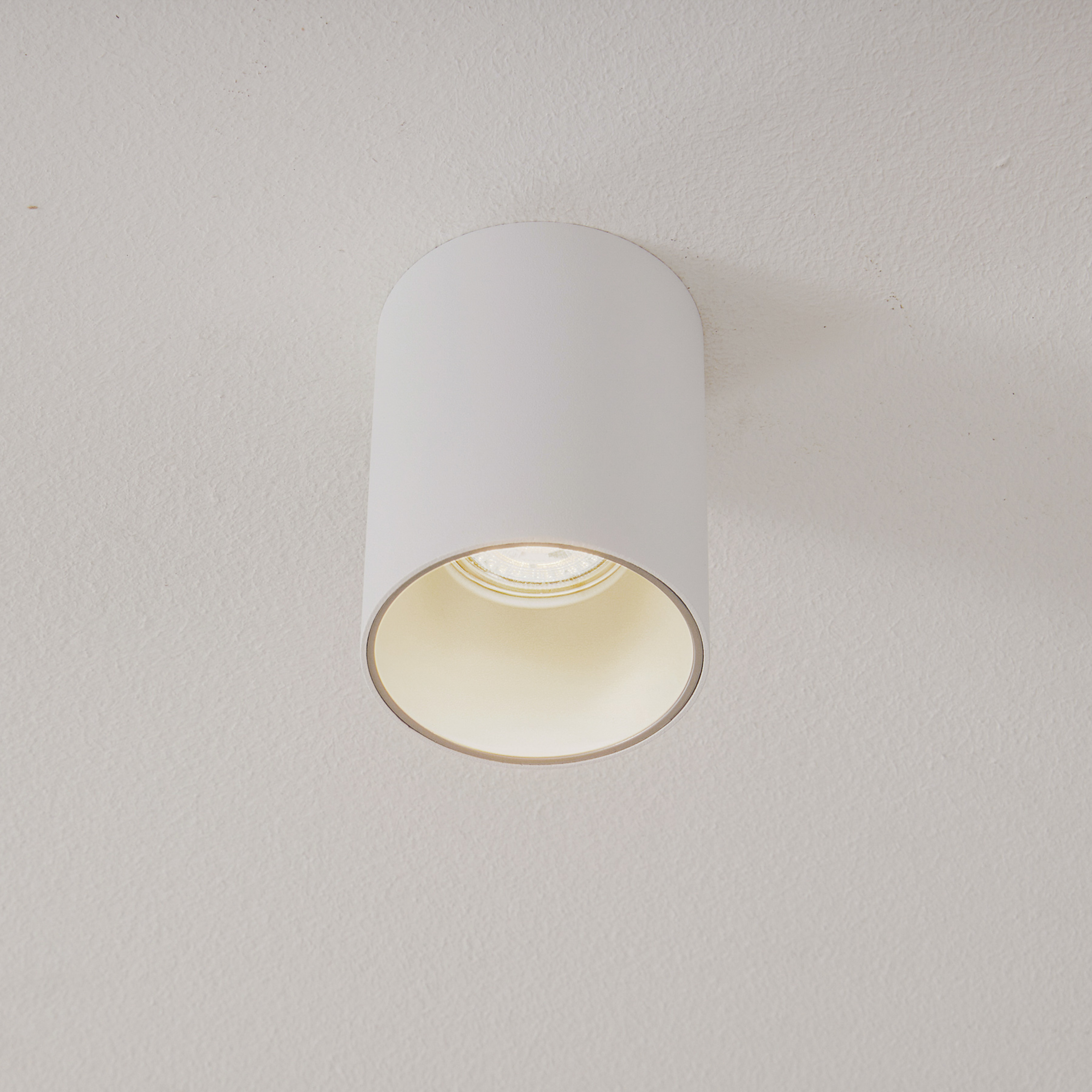 Taklampe Eye Tone, hvit/sølv