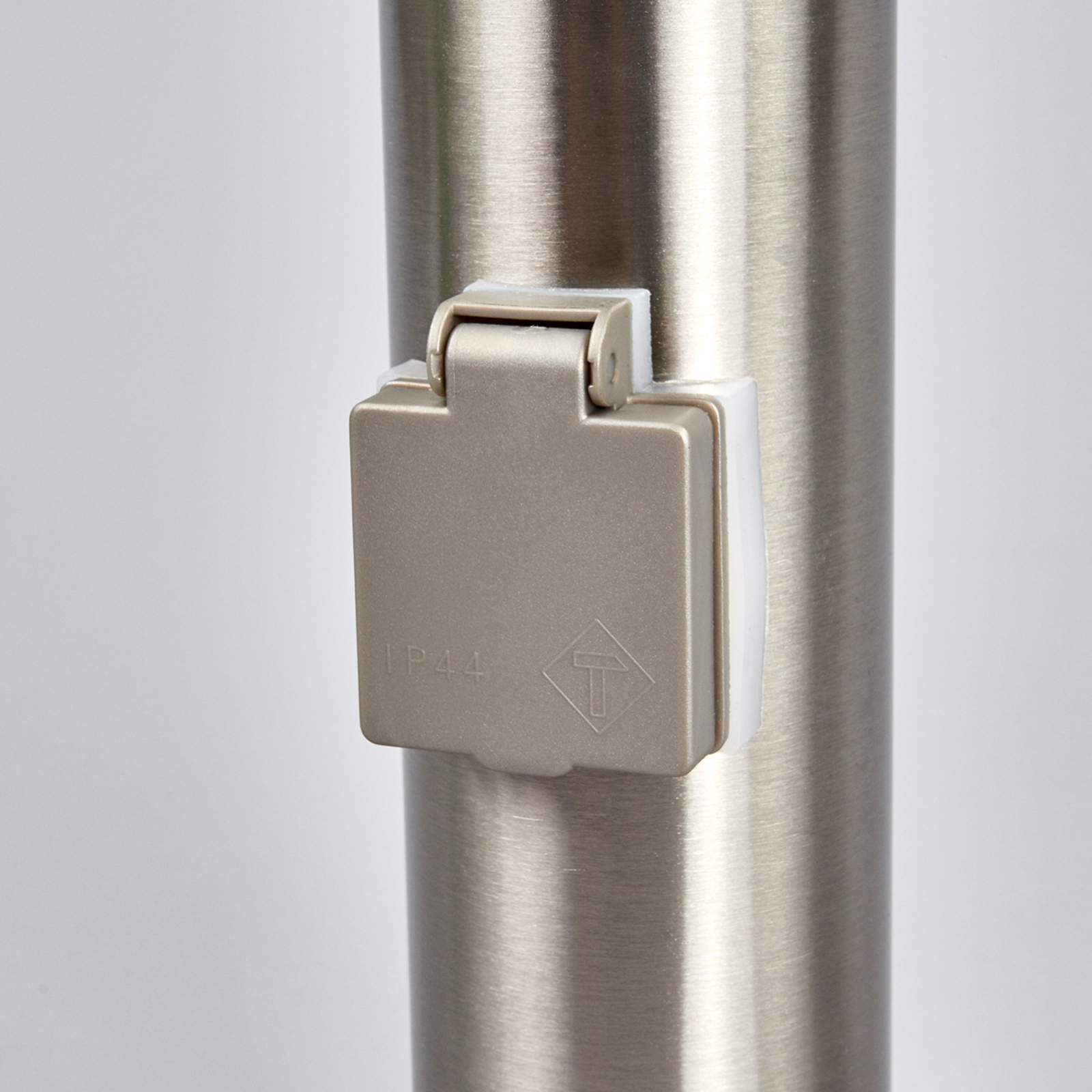kraai cilinder lawaai Aantrekkelijke sokkellamp met stopcontact | Lampen24.nl