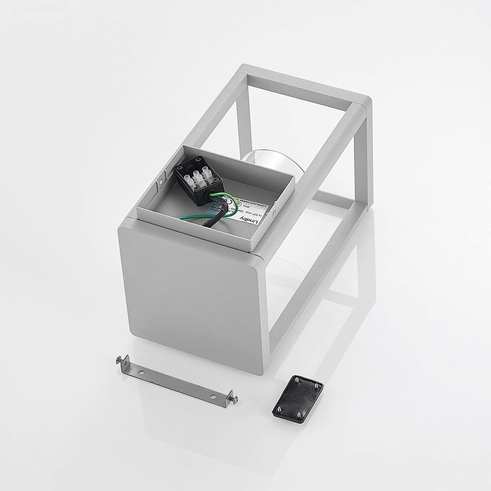 Lindby Estami Außenwandleuchte, Sensor, silbergrau