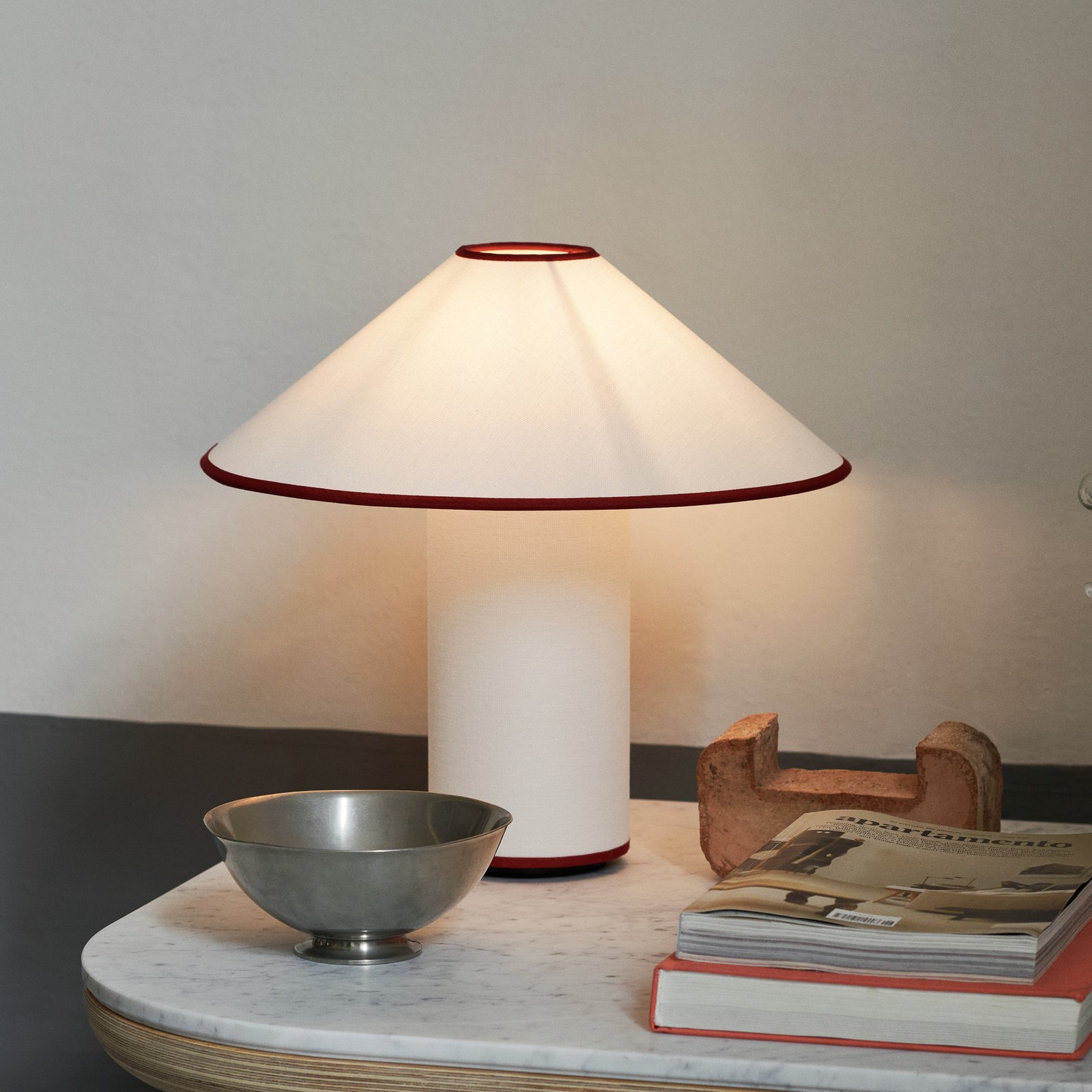 &Tradición lámpara de mesa Colette ATD6, blanco/merlot