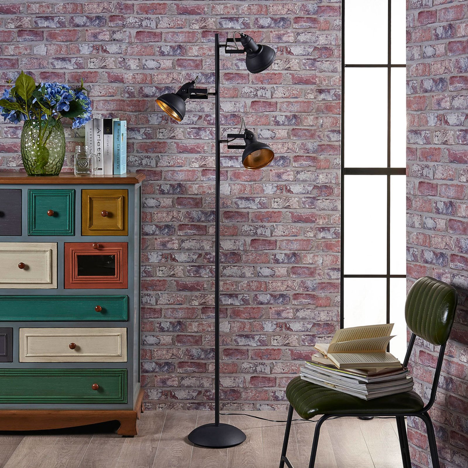 Lilly Stojací Lampa Black/Gold - Lindby