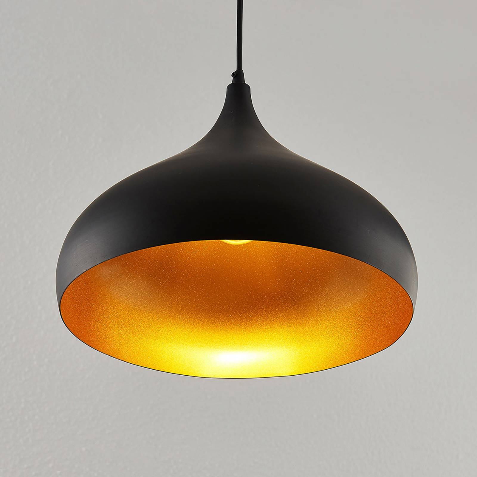 Lampa wisząca Lindby Ritana, czarno-złoty, metal, Ø 31 cm, E27