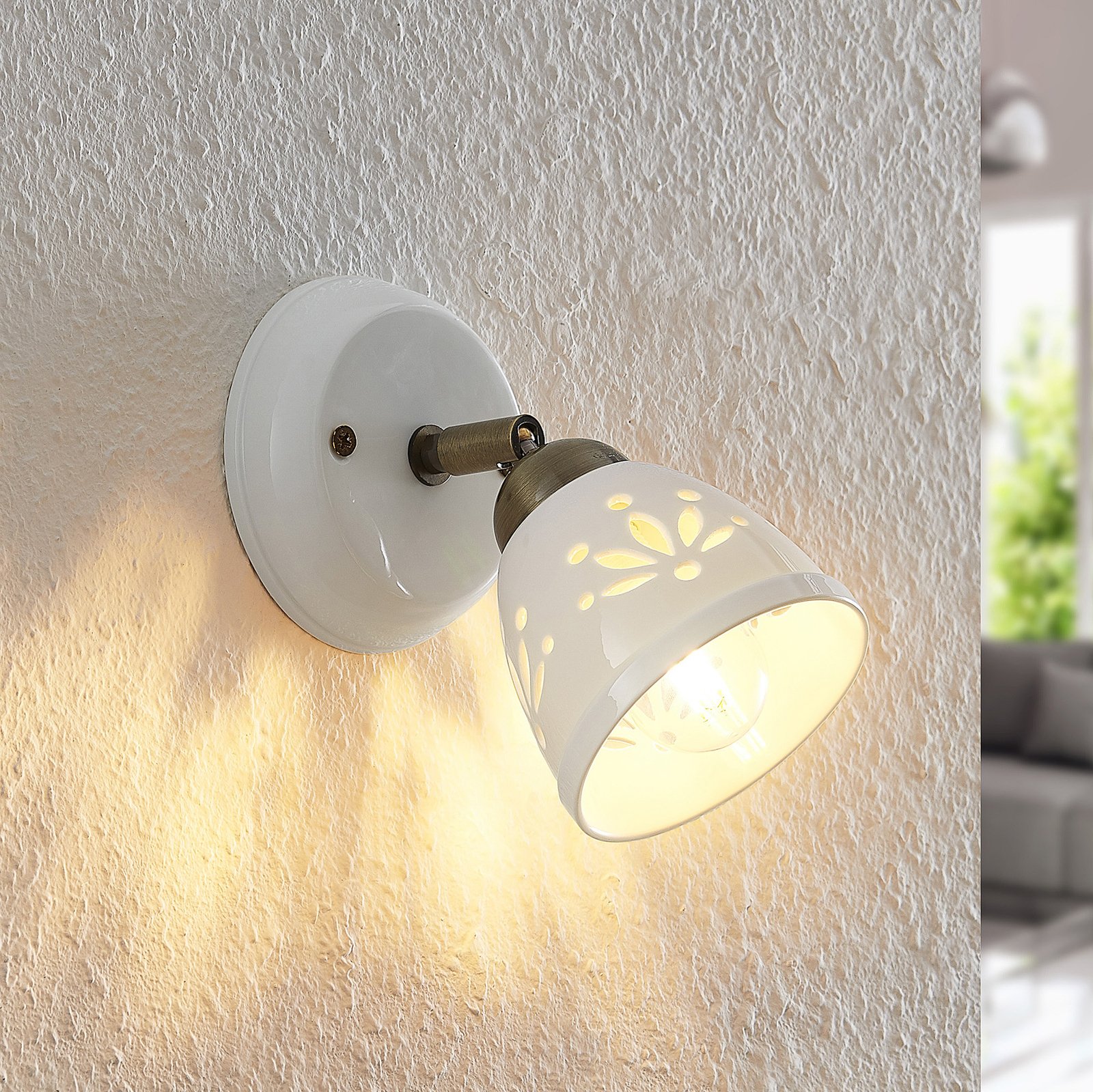 Lindby Sanrike foco, 1 luz