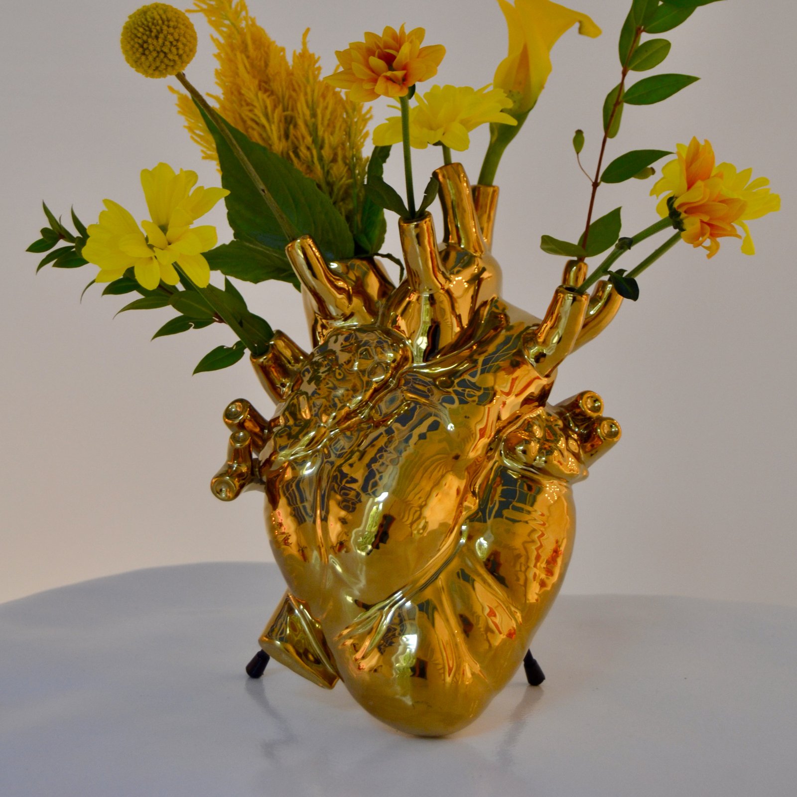Love In Bloom Porcelain Heart Vase Gold - Seletti