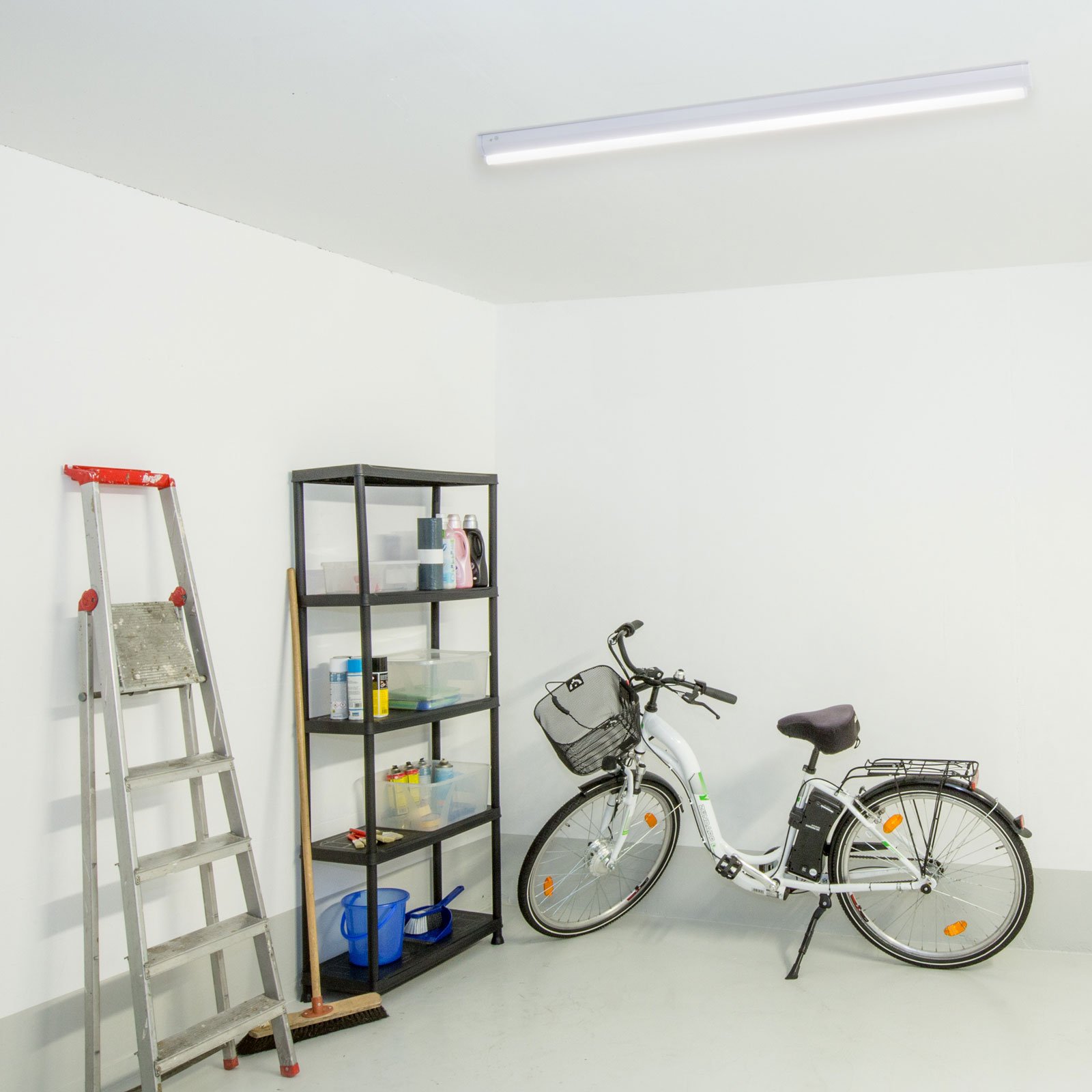 Универсална LED лампа за таван Basic 1 - 150 cm