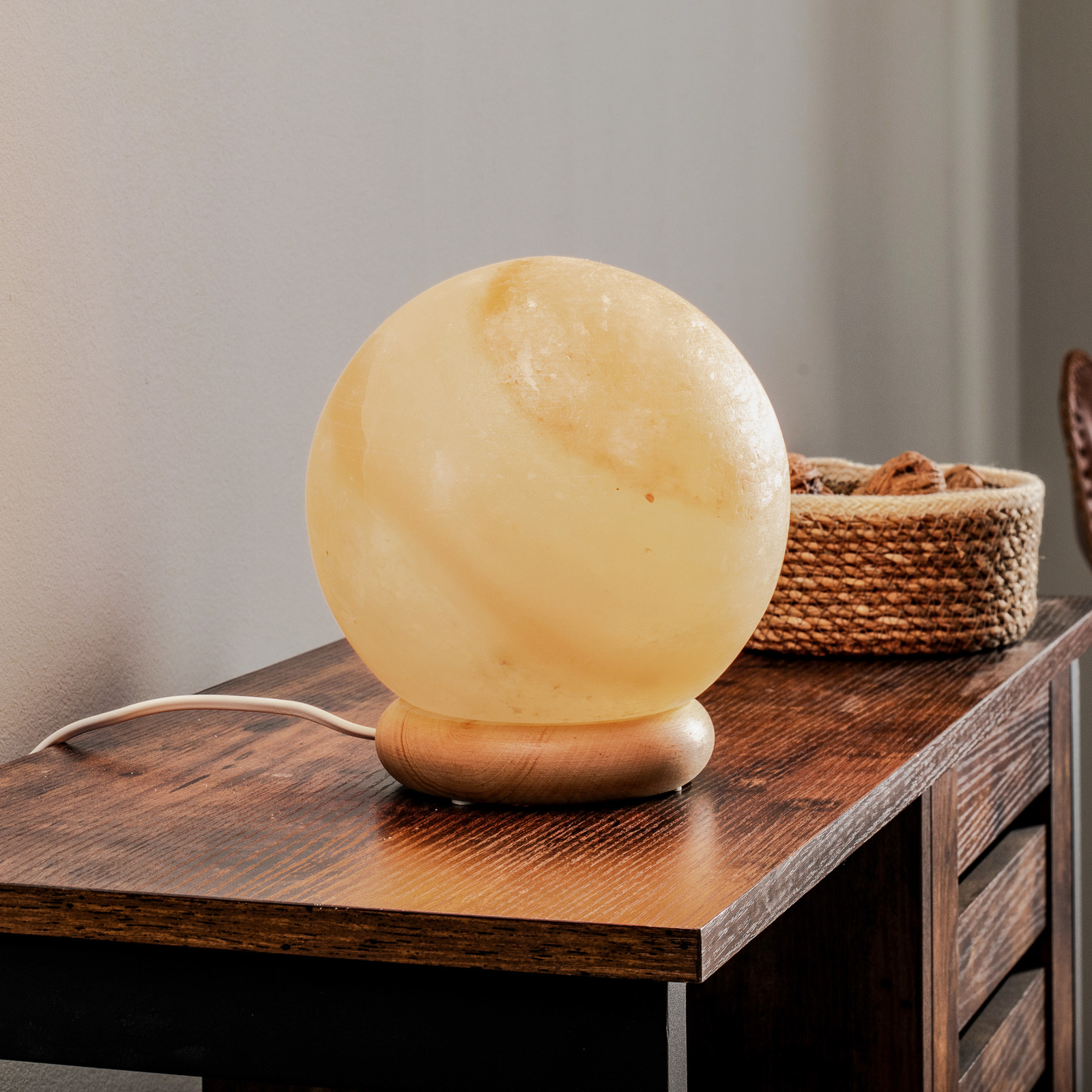 Envostar Harmony lampada da tavolo a sfera con base in legno