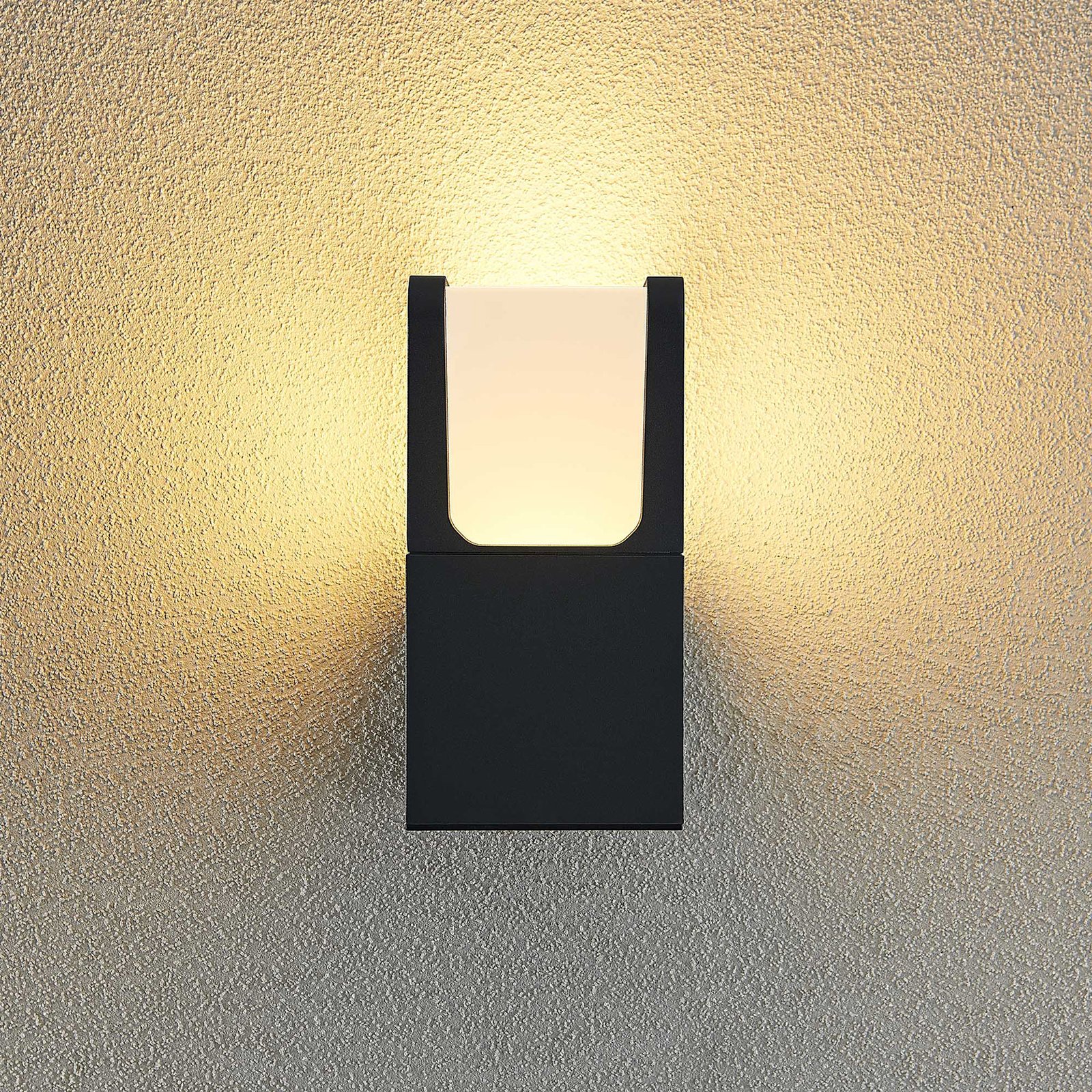 Lindby Kudani vonkajšie nástenné LED svietidlo