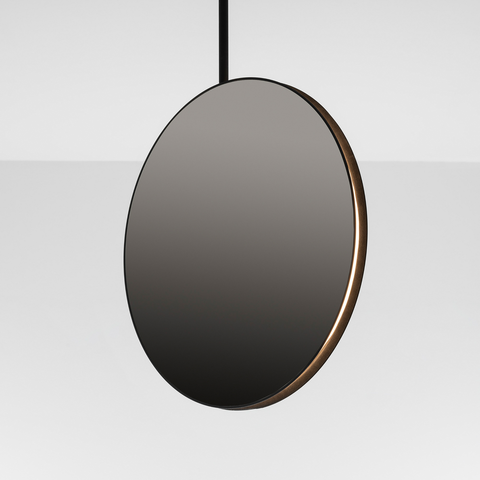 Artemide Se|eS LED κρεμαστός καθρέφτης μαύρος