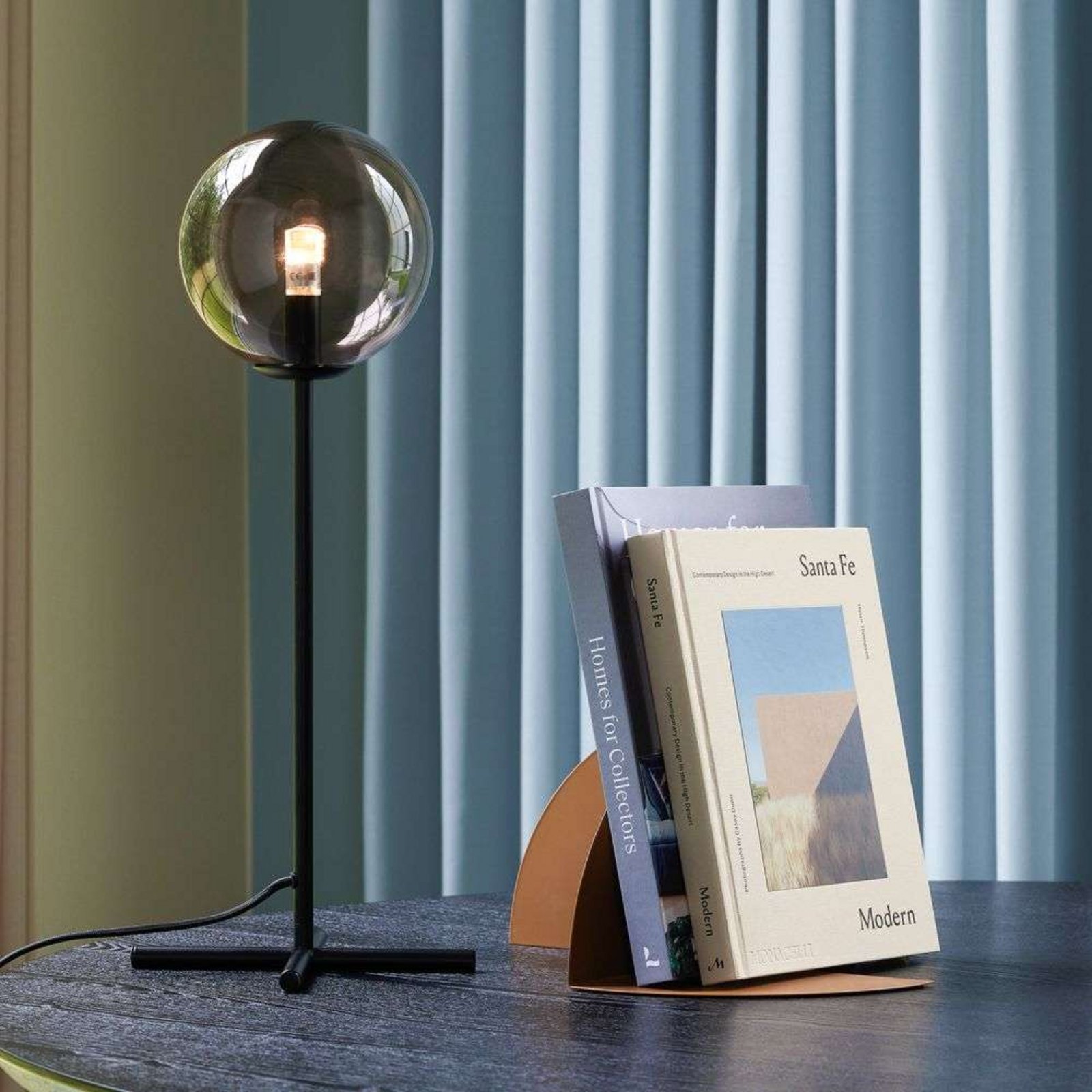 Champ Table Lamp Black/smoke - Hübsch