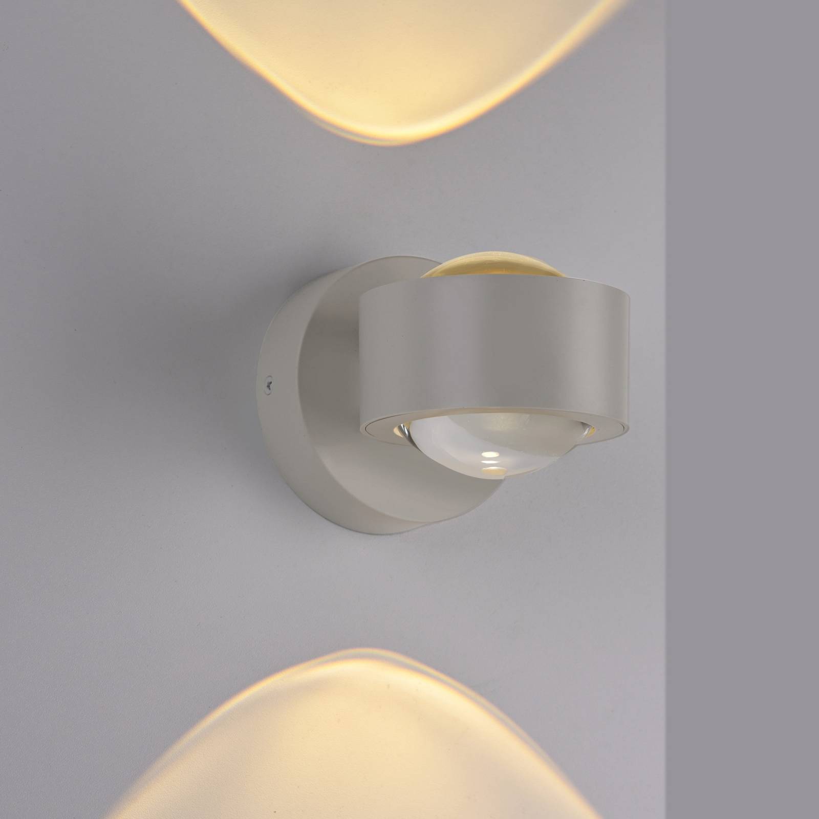 JUST LIGHT. kinkiet LED Chia, piaskowa, żelazna, 3000 K
