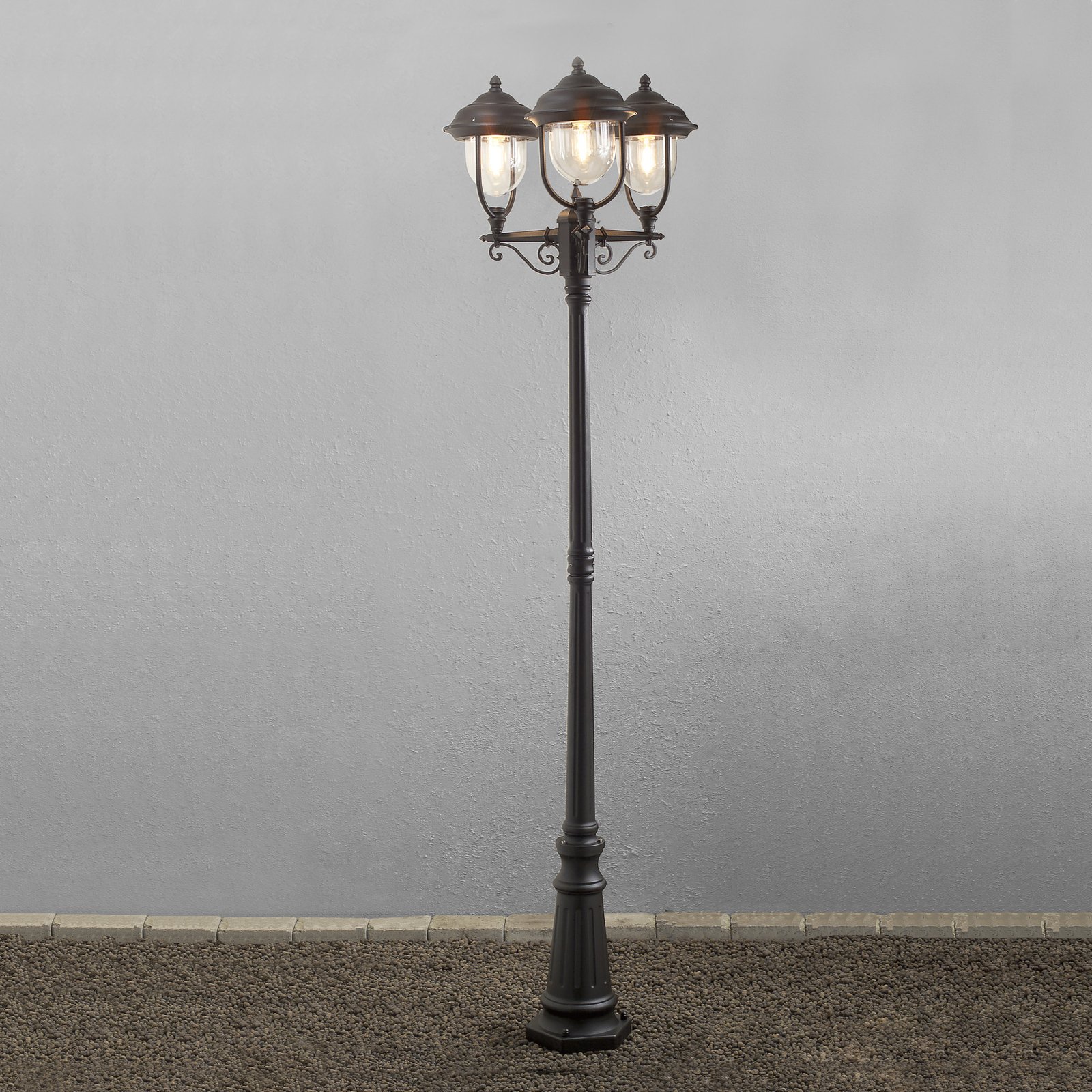 Romanttinen 3-lamppuinen kynttelikkö PARMA musta