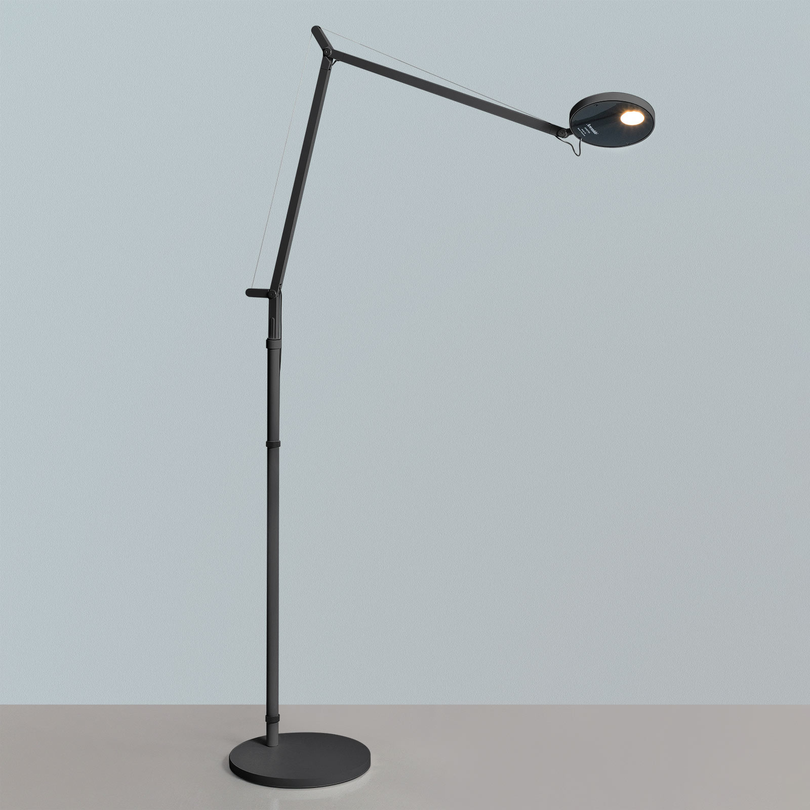 Artemide Demetra Professional piantana LED