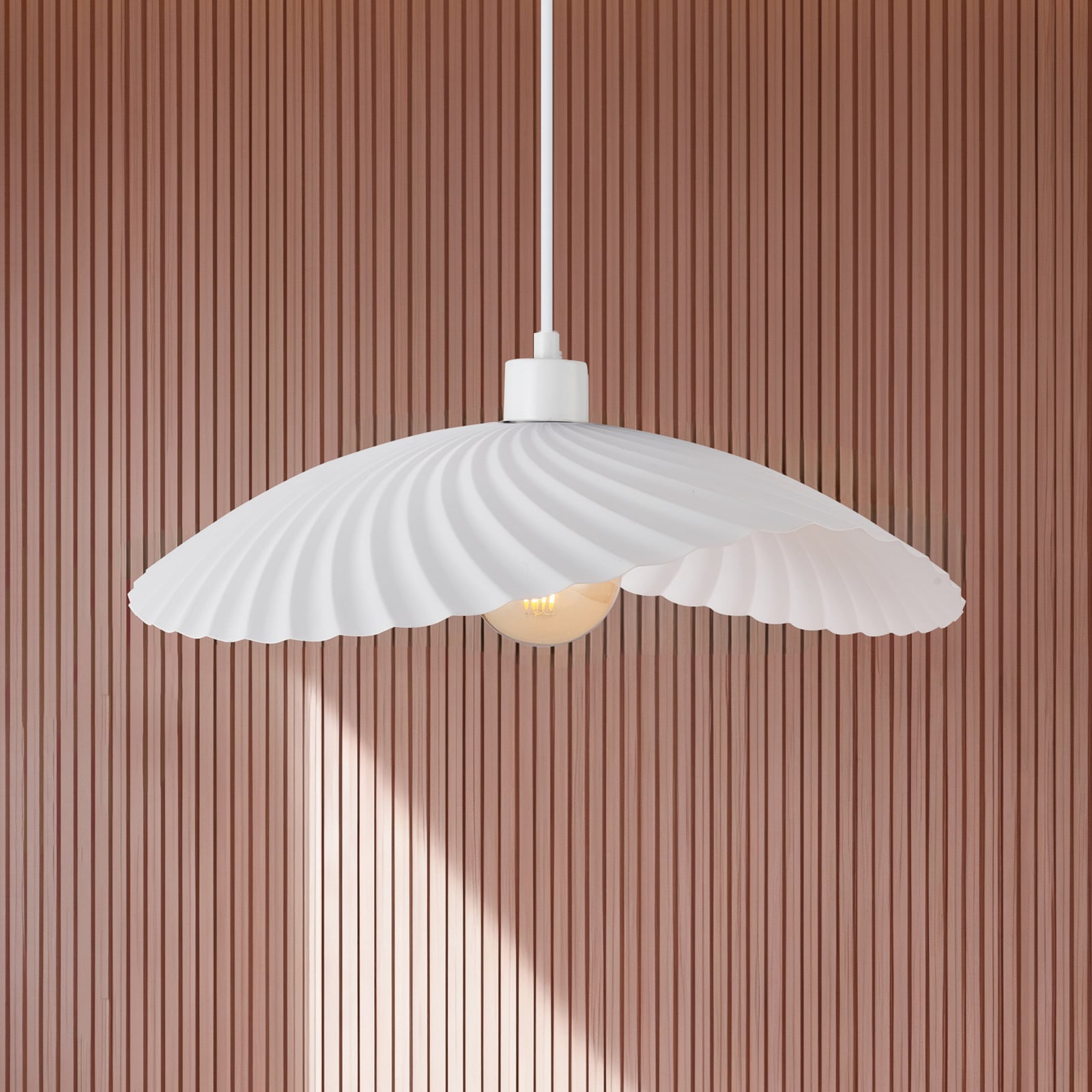 Závěsné světlo Dance, bílé, Ø 47 cm, kov