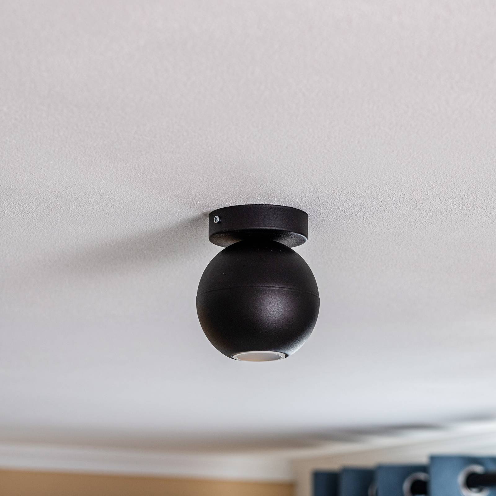 helam spot pour plafond midnight entièrement noir à 1 lampe fixe