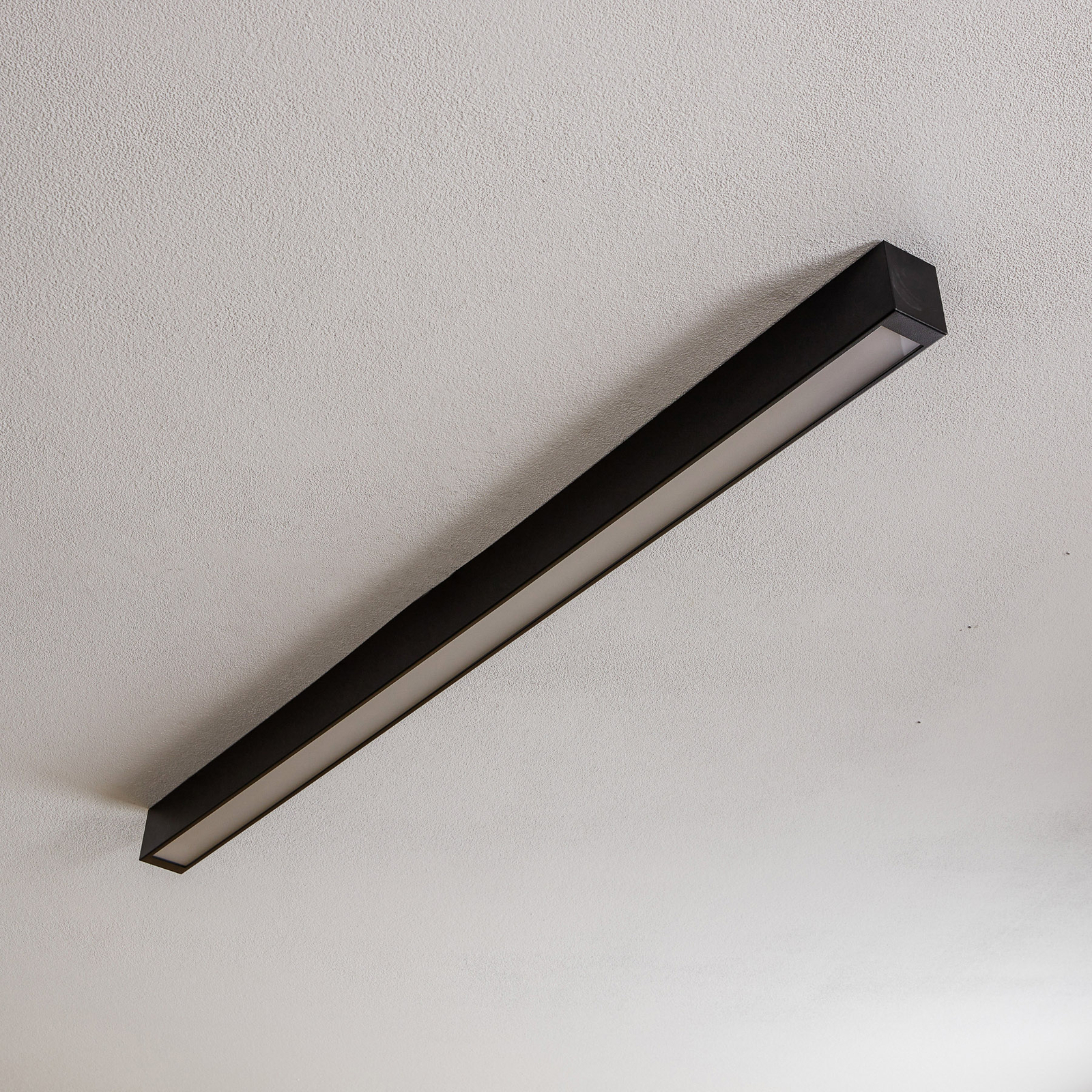 Plafondlamp Straight zwart 122 cm