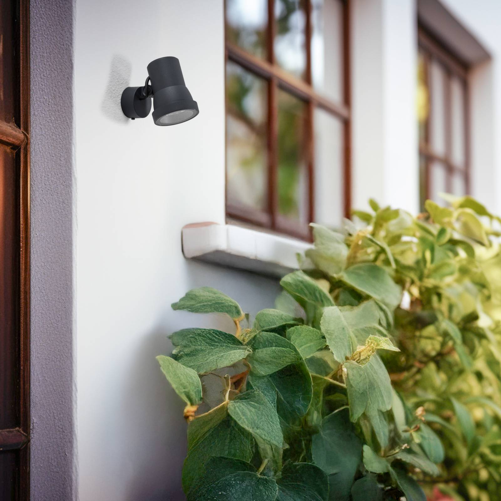 Reflektor LED Bega 84951 K3, on/off, grafitowy, odlew aluminiowy