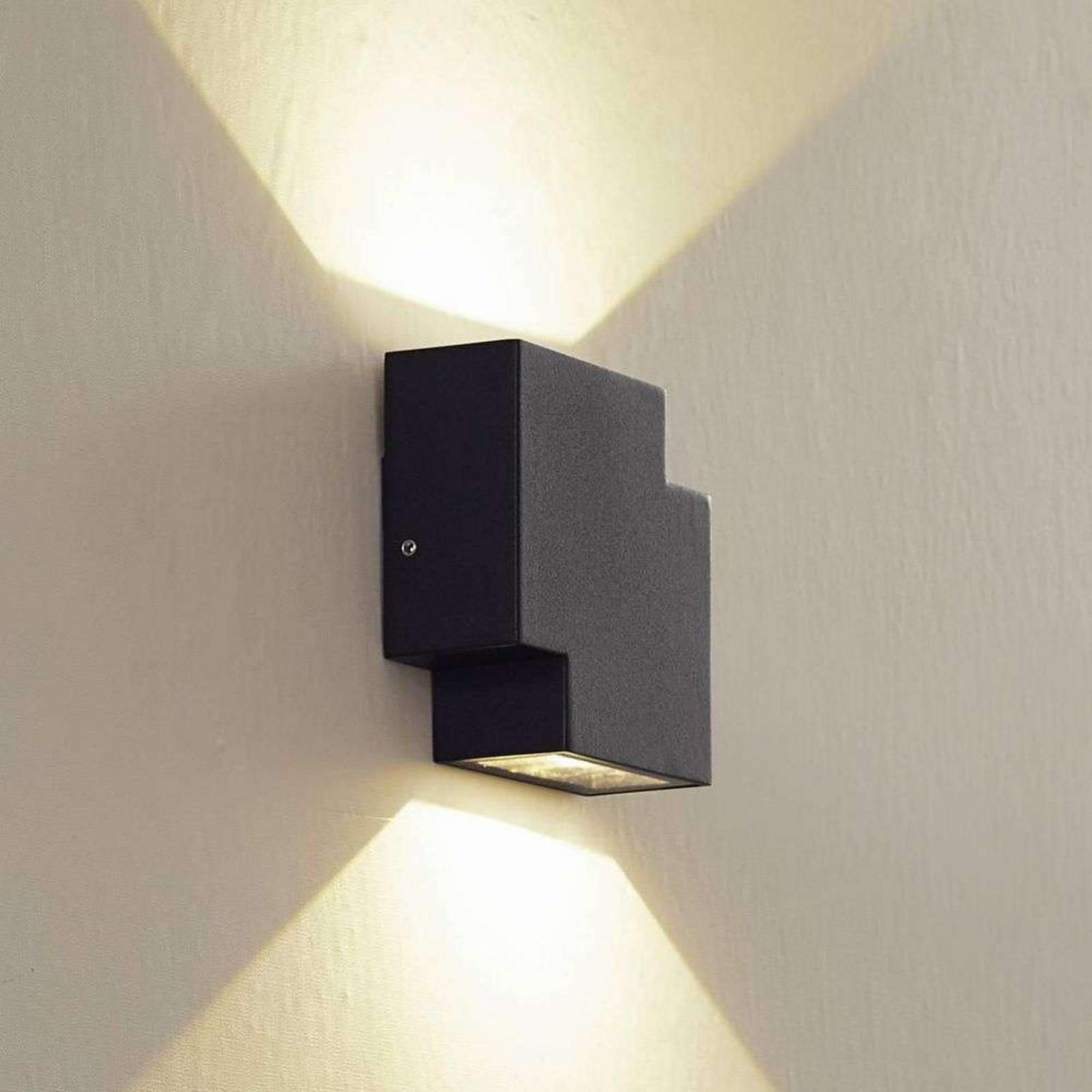 Fendir LED Ao ar livre Candeeiro de Parede Preto - Lindby