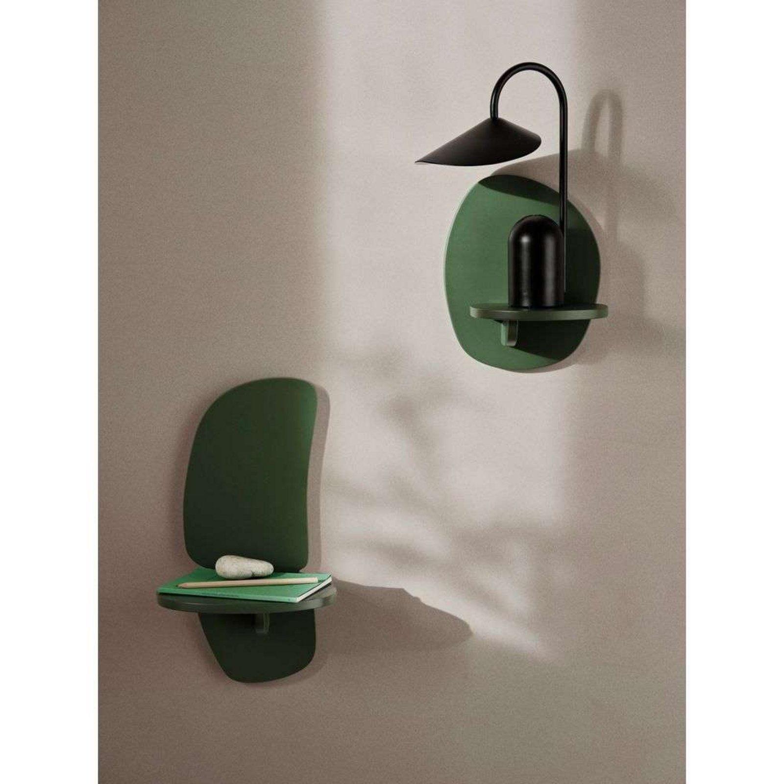 Arum Portable Veioză Black - ferm LIVING