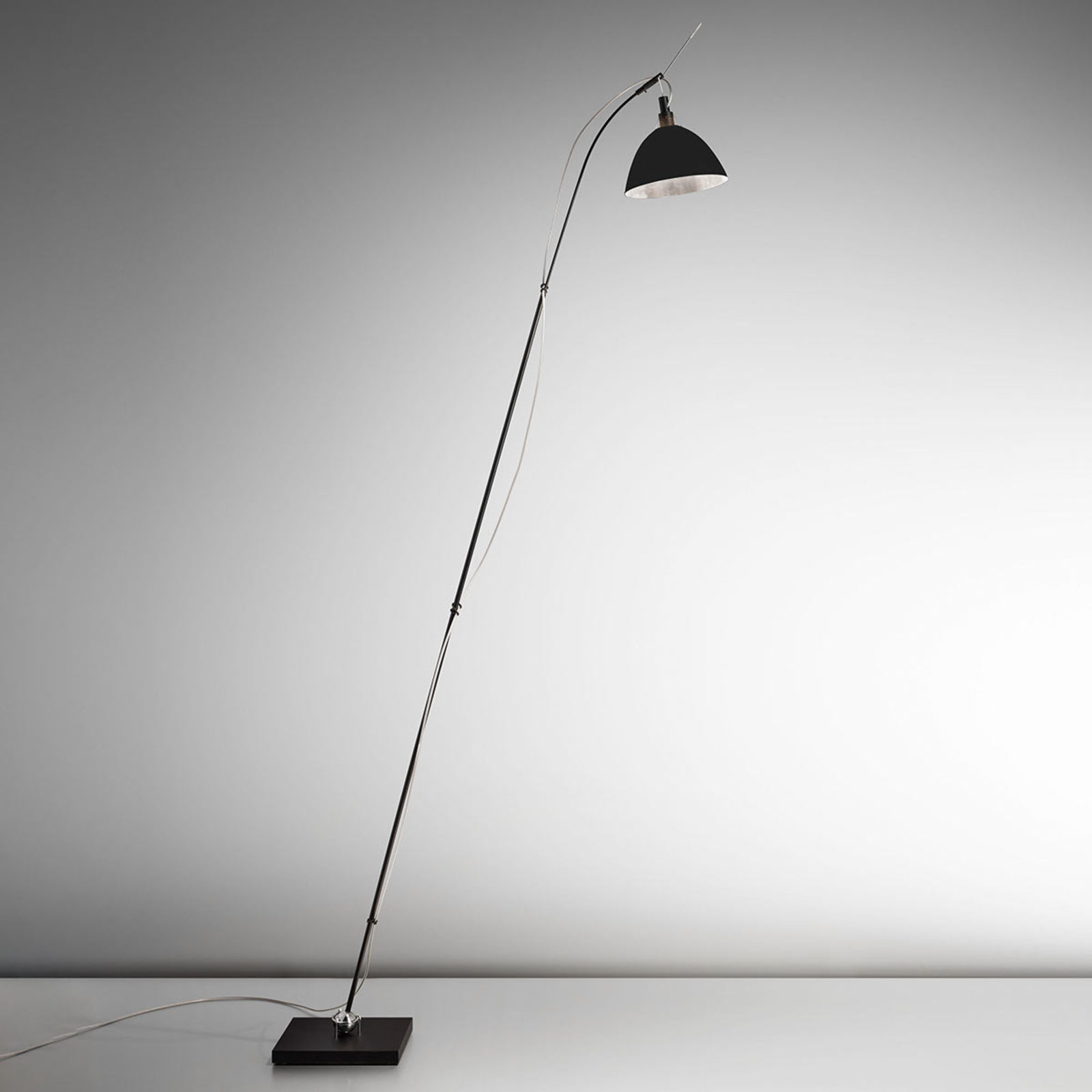 Ingo Maurer Max. Floor floor lamp, black, for Living / Dining Room, stainless steel, 15 W, energy efficiency: A+, H: 180 cm